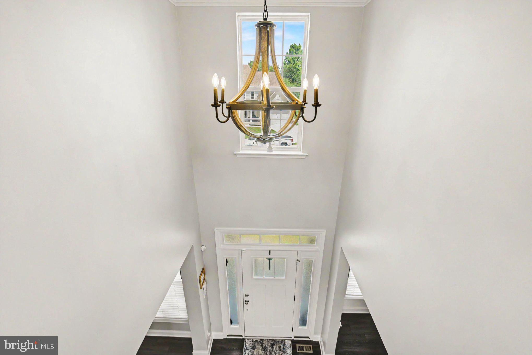 SOMERSET HILL - Residential
