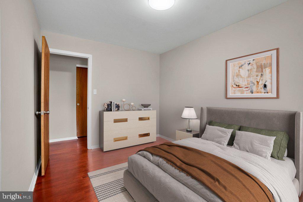 LIBERTY MANOR - Residential