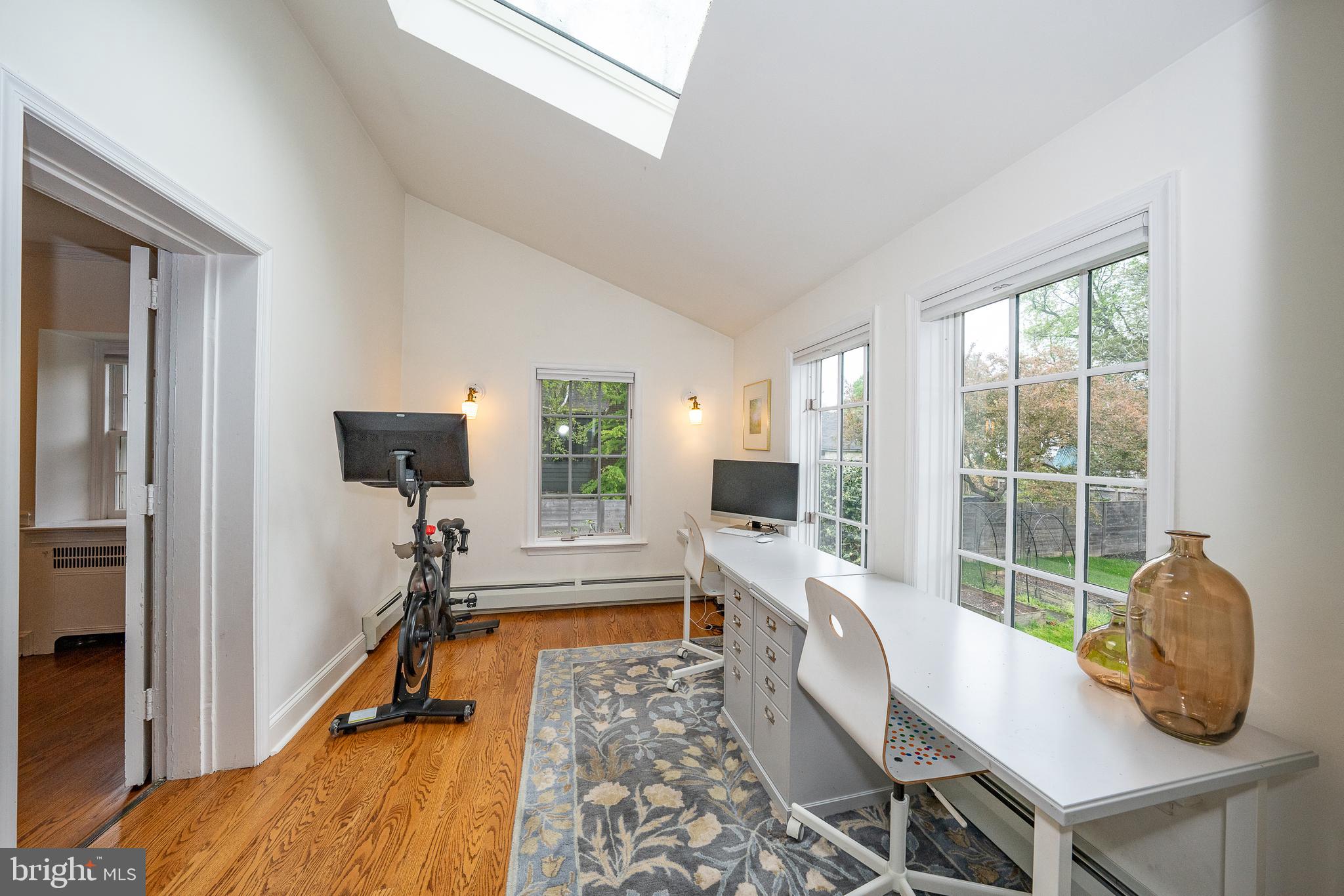 WYNNEWOOD - Residential