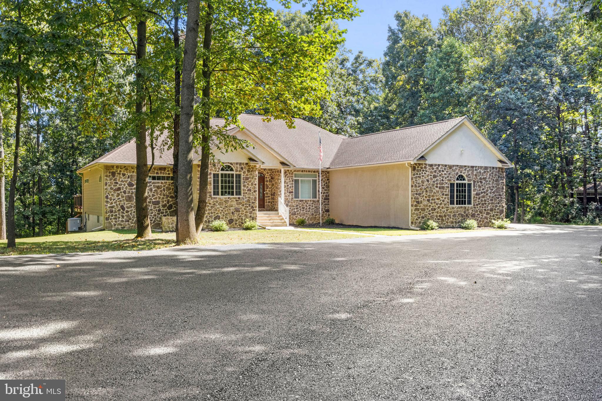 NORTH CODORUS TWP - Residential