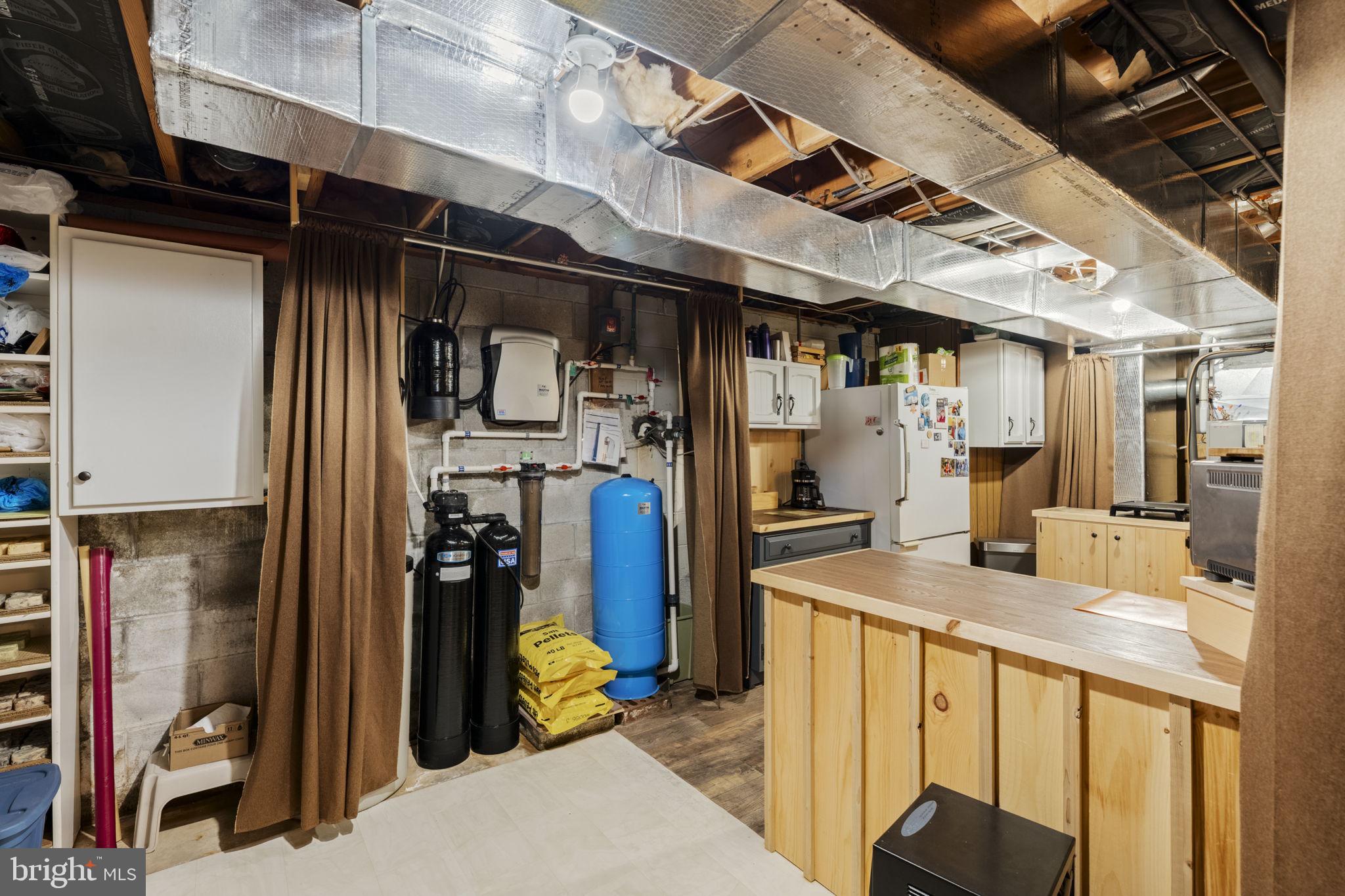 EAST EARL TWP - Residential