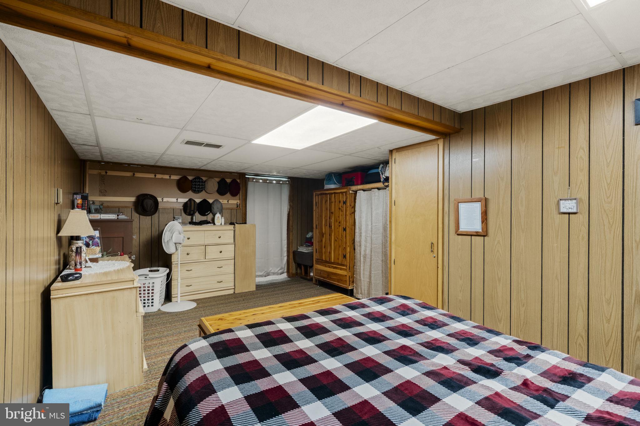 EAST EARL TWP - Residential