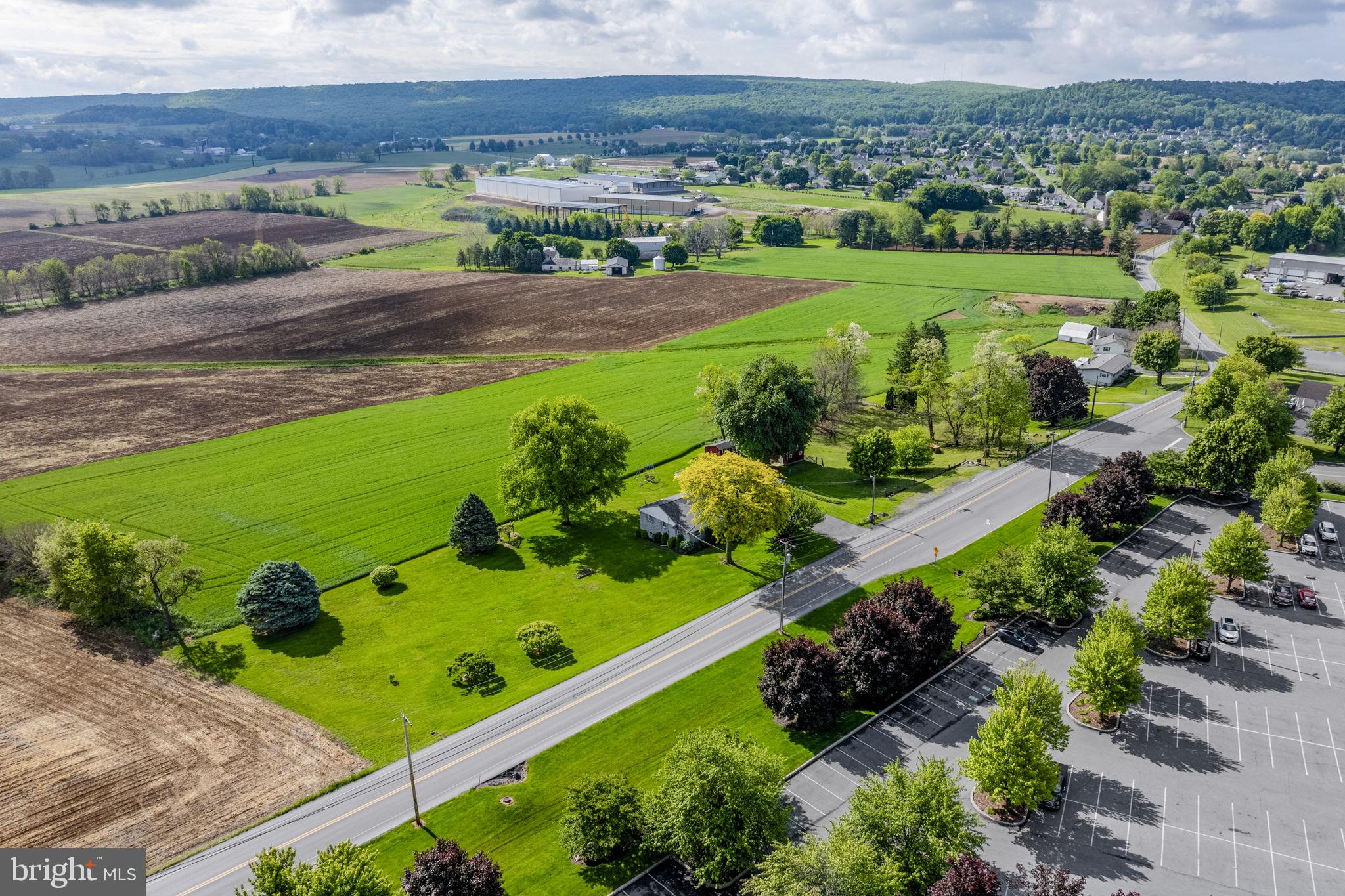 EAST EARL TWP - Residential