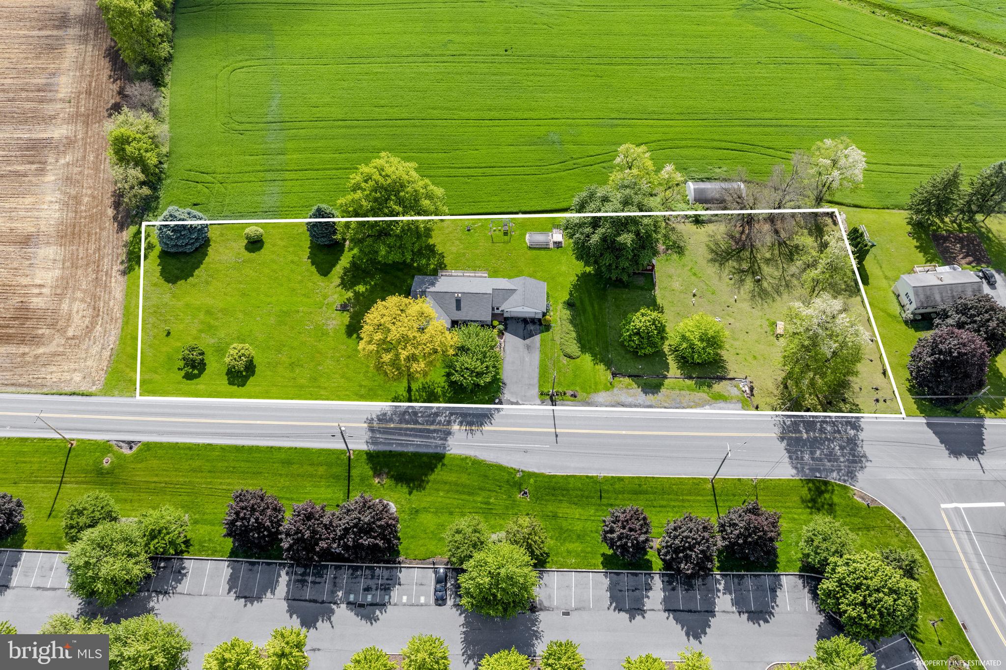 EAST EARL TWP - Residential