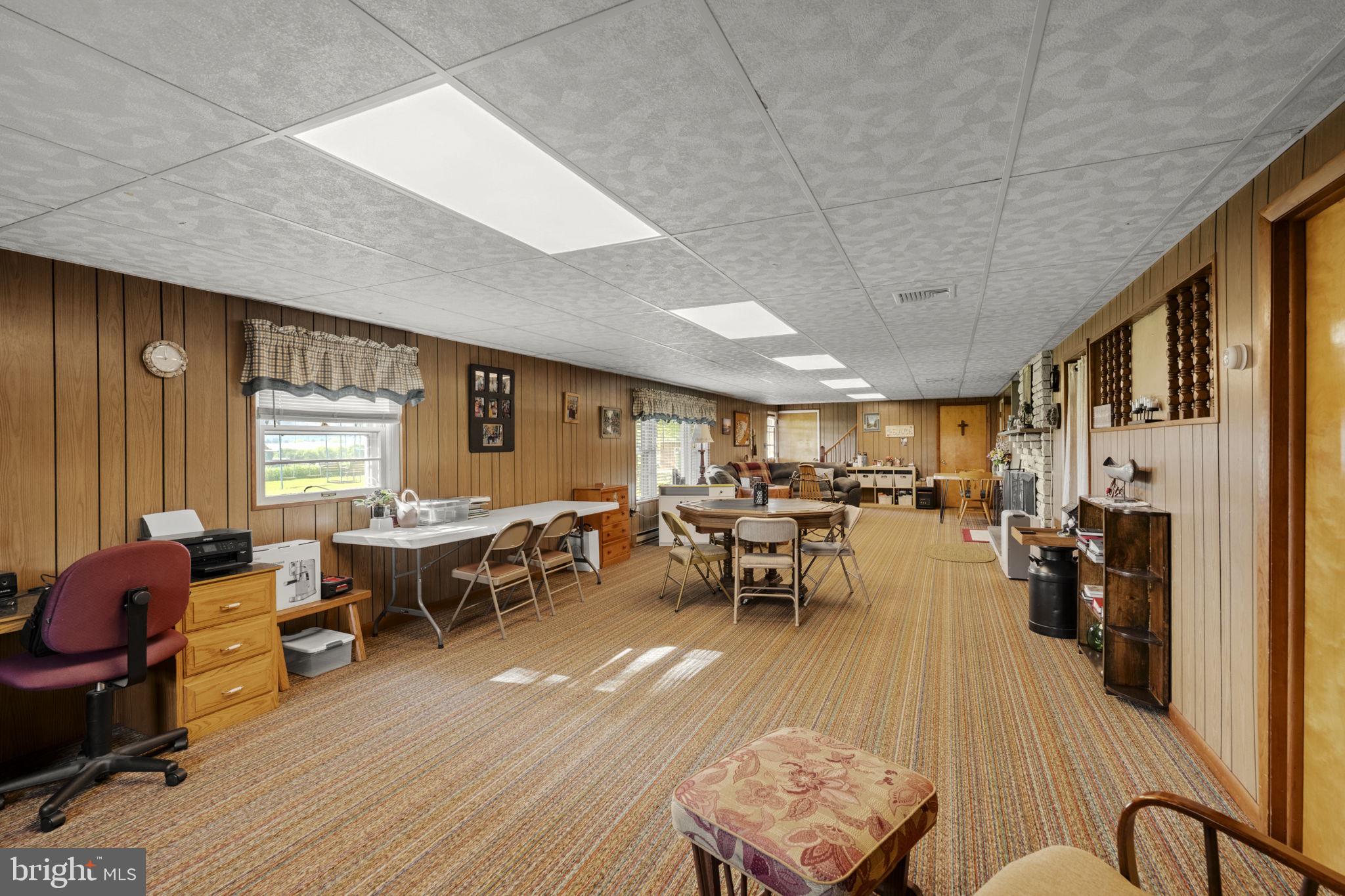 EAST EARL TWP - Residential