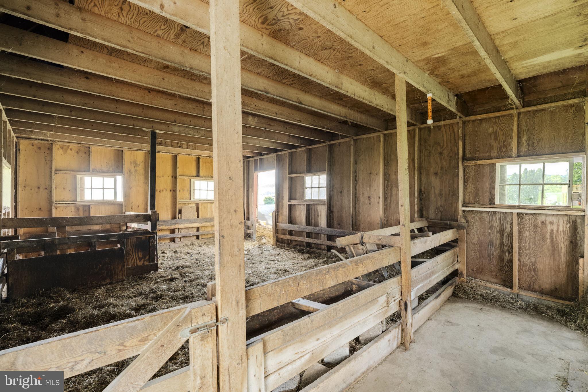 EAST EARL TWP - Residential