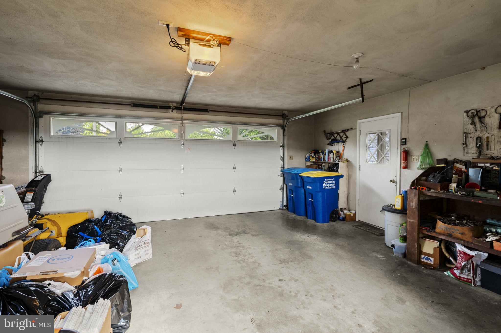 EAST EARL TWP - Residential