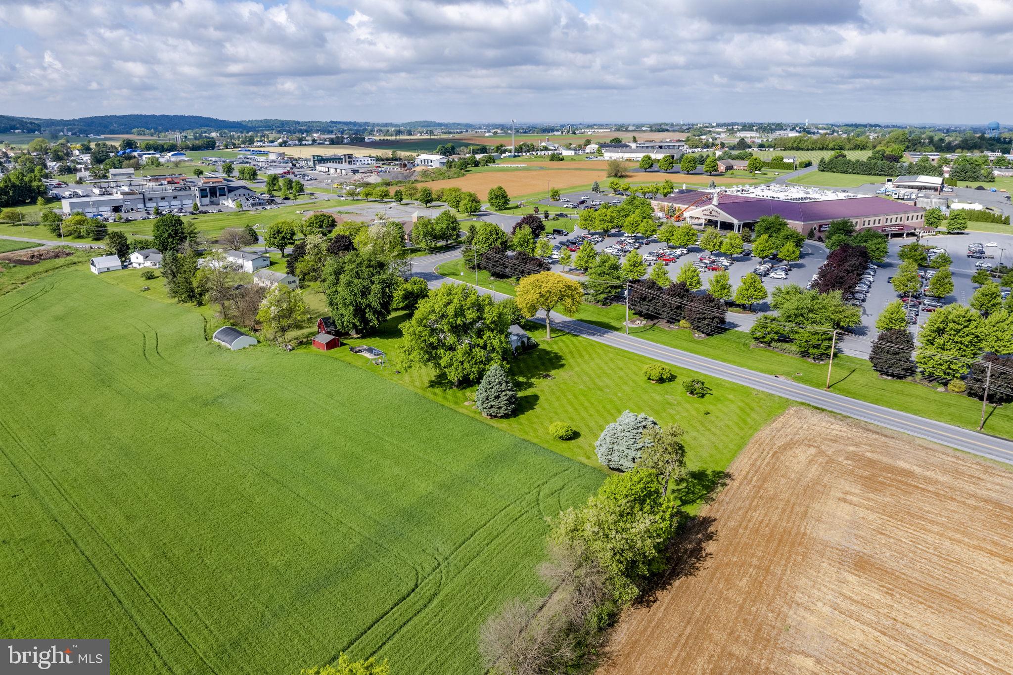 EAST EARL TWP - Residential