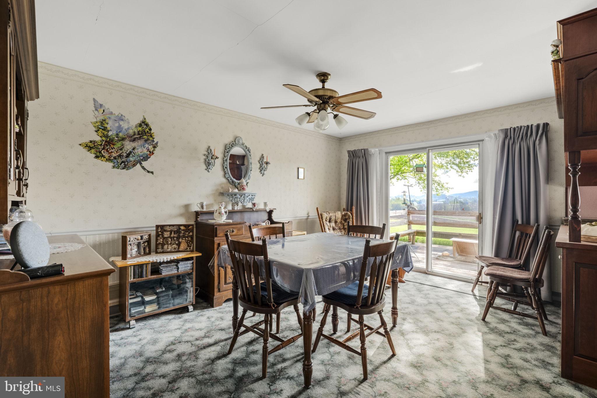 EAST EARL TWP - Residential