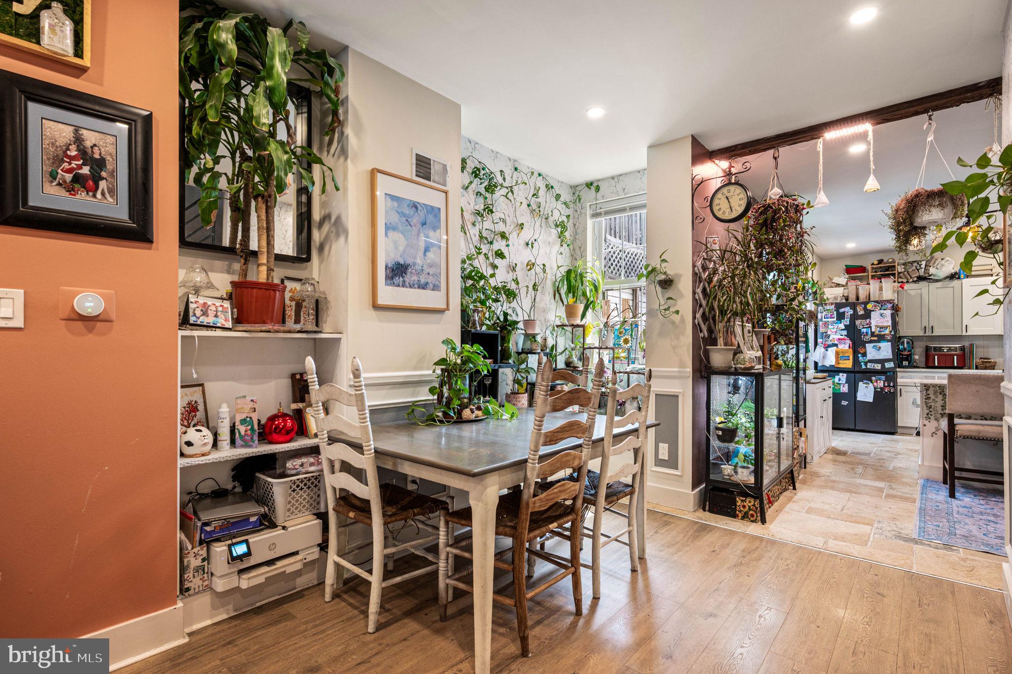 BRIDESBURG - Residential