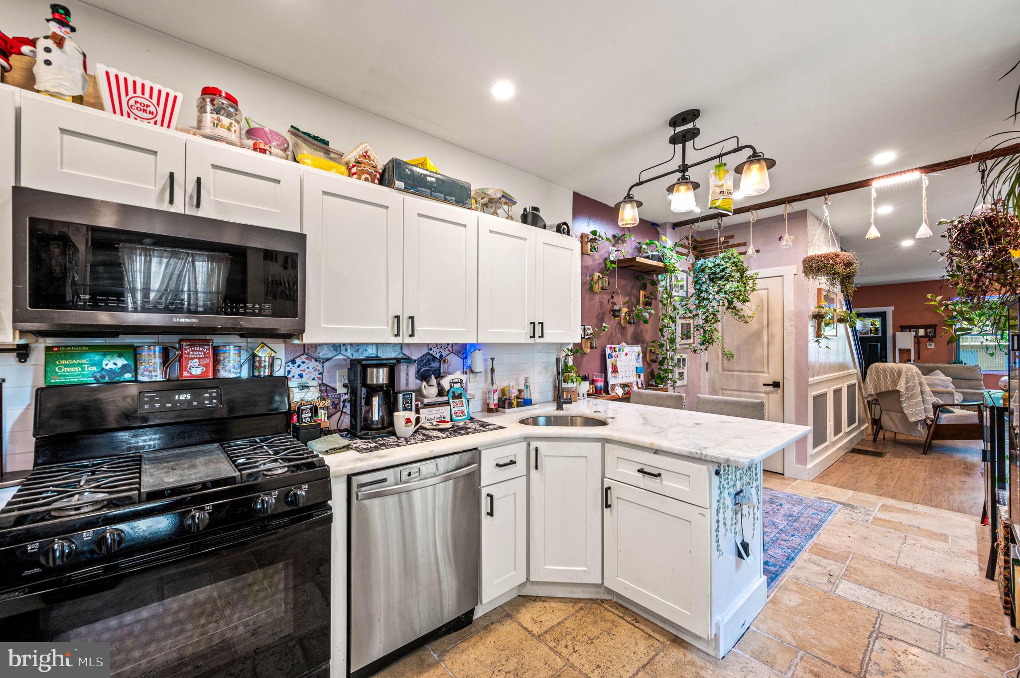 BRIDESBURG - Residential