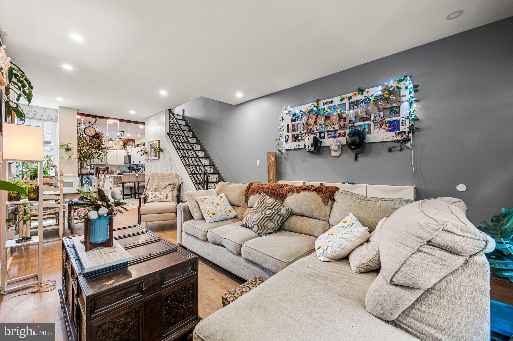 BRIDESBURG - Residential