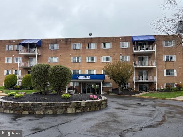 SOMERTON - Residential