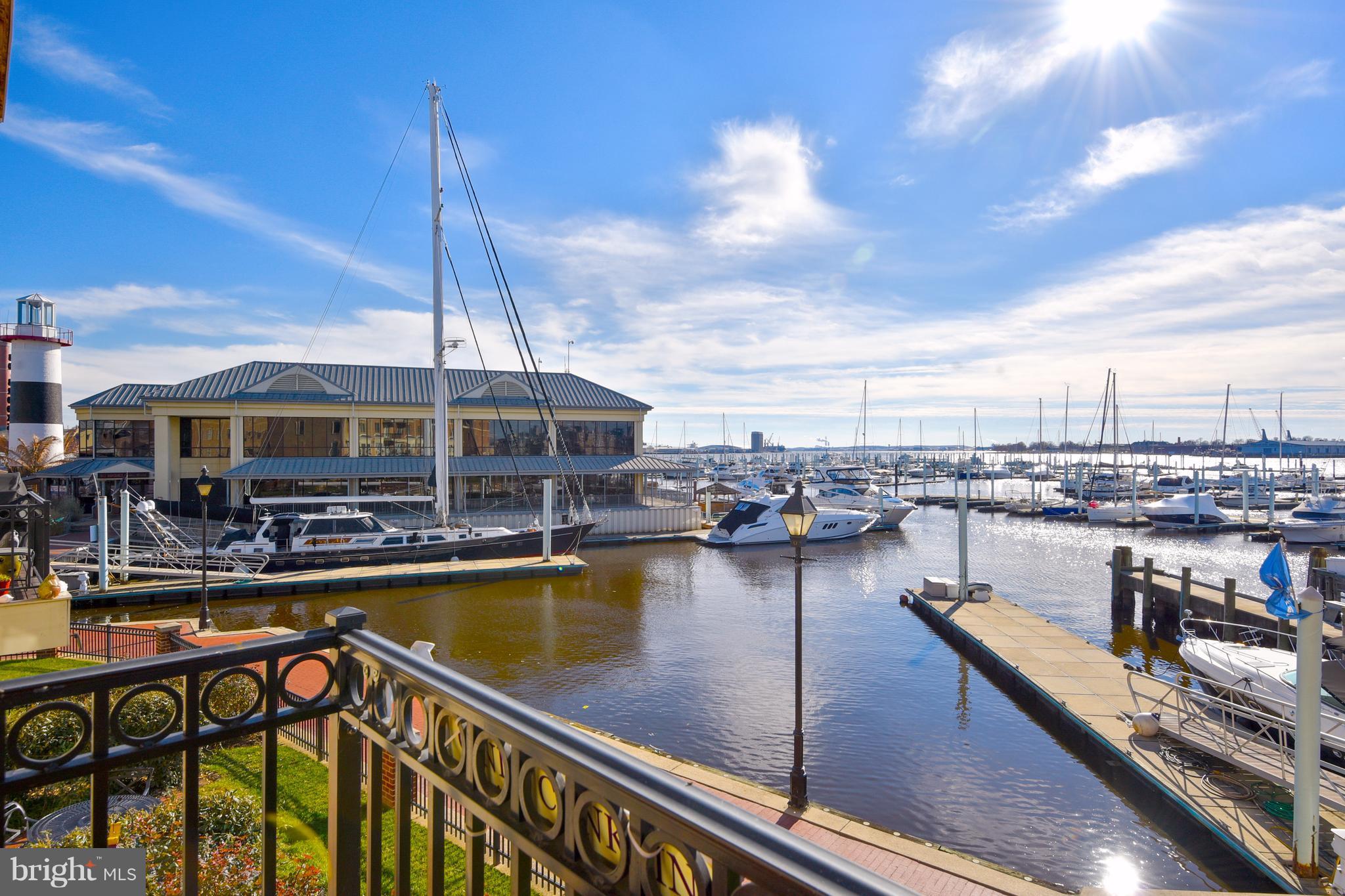 THE MOORINGS AT LIGHTHOUSE POINT - Residential