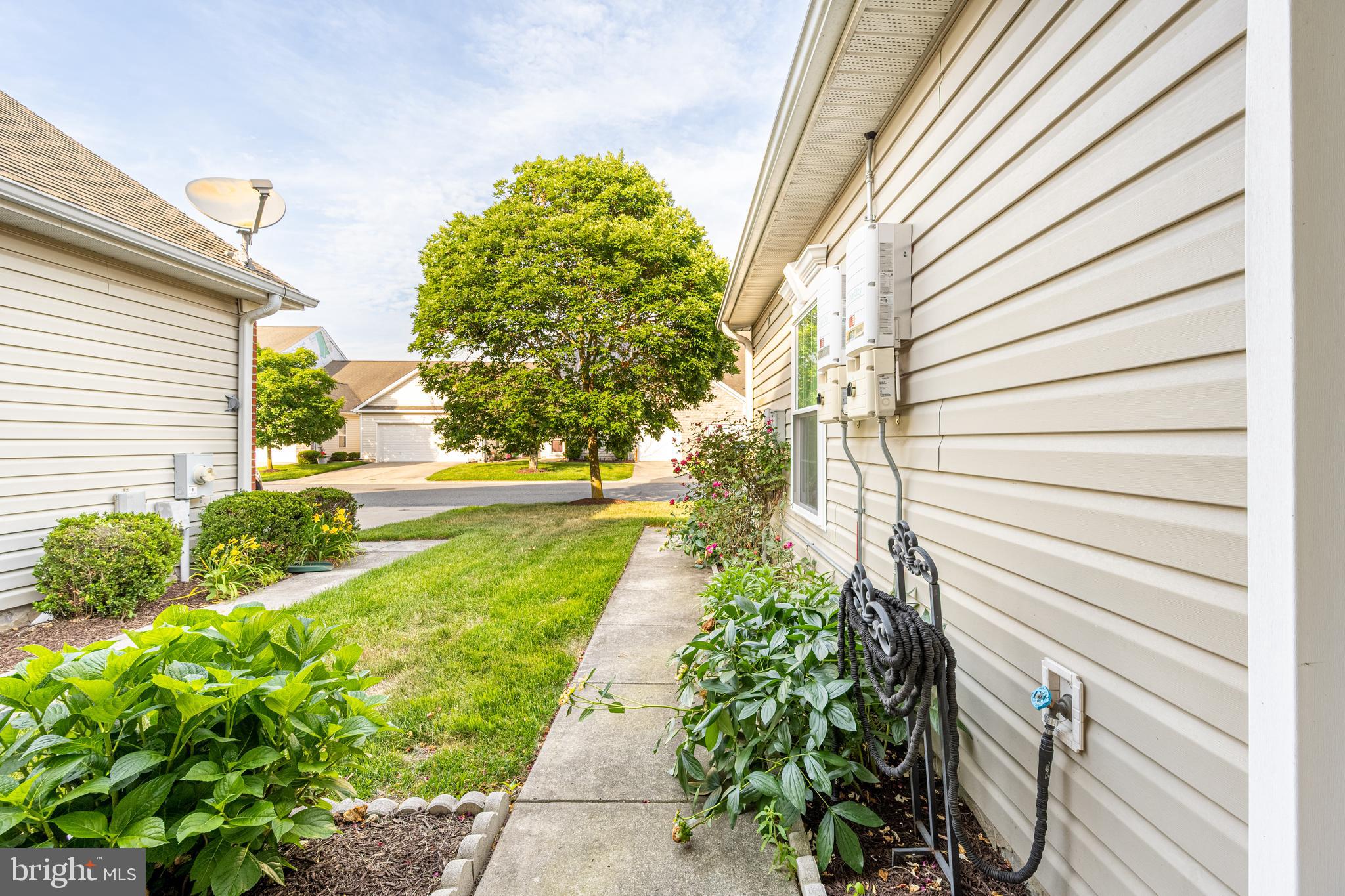 WOOD CREEK GOLF COMM - Residential
