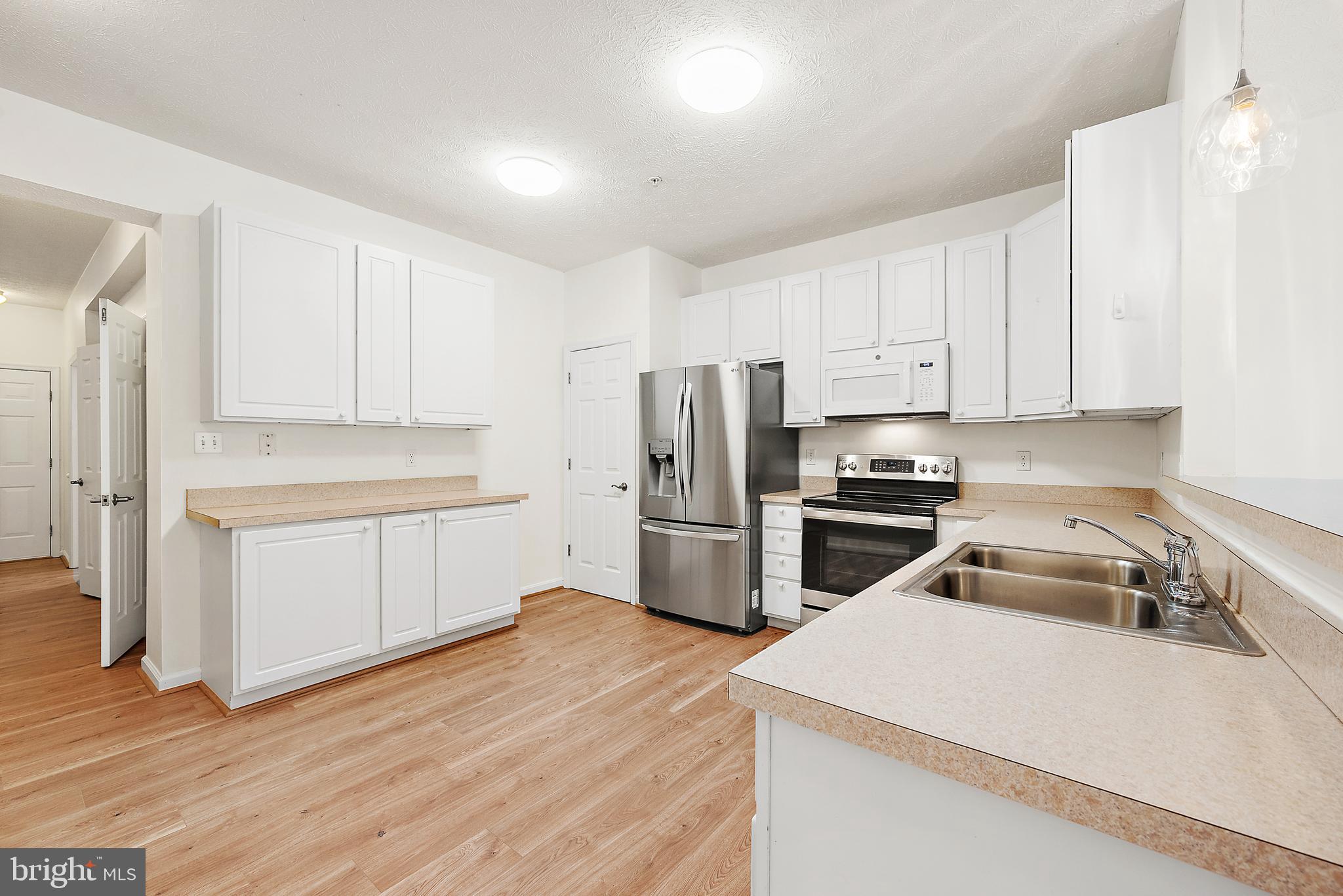 WOOD CREEK GOLF COMM - Residential