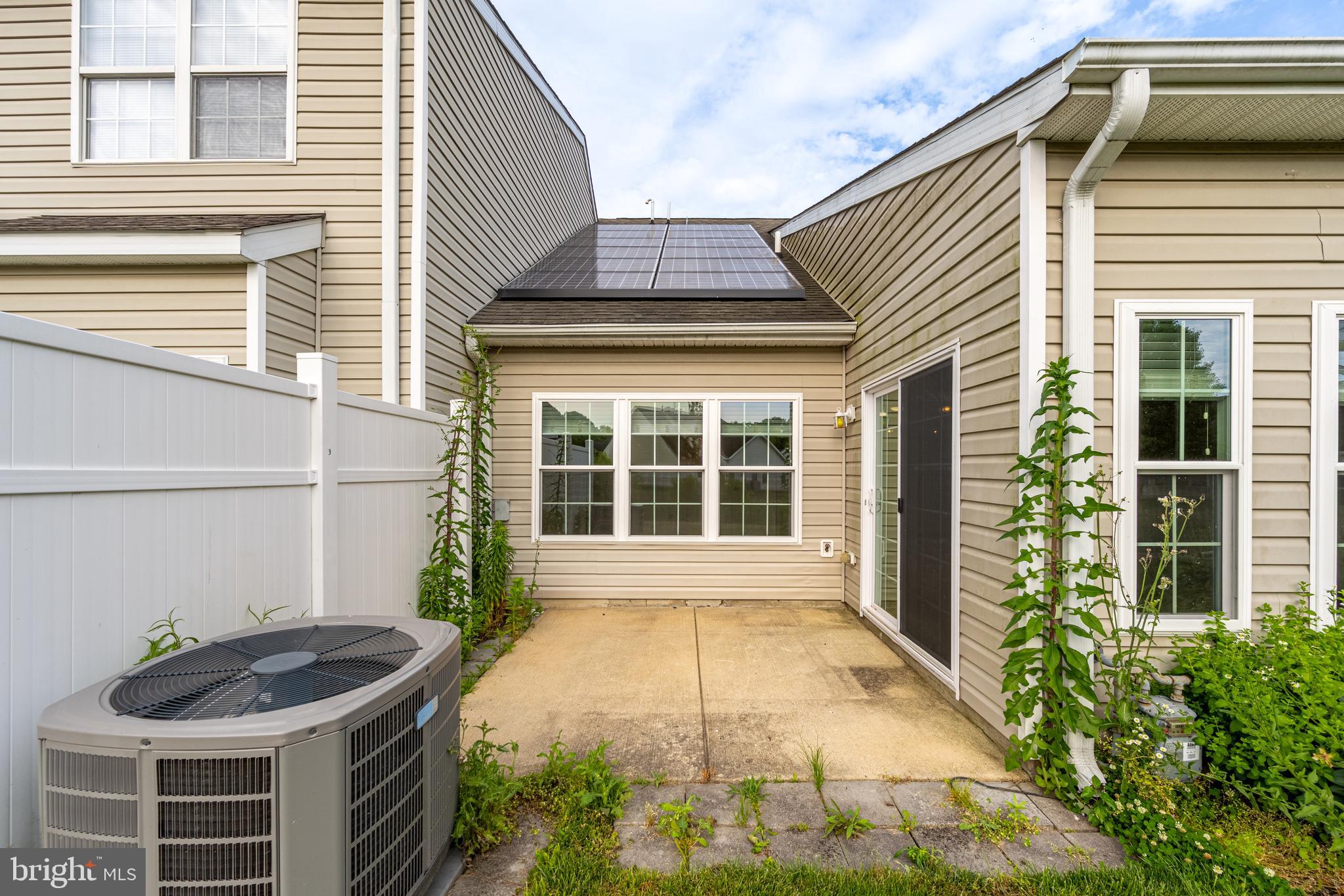 WOOD CREEK GOLF COMM - Residential