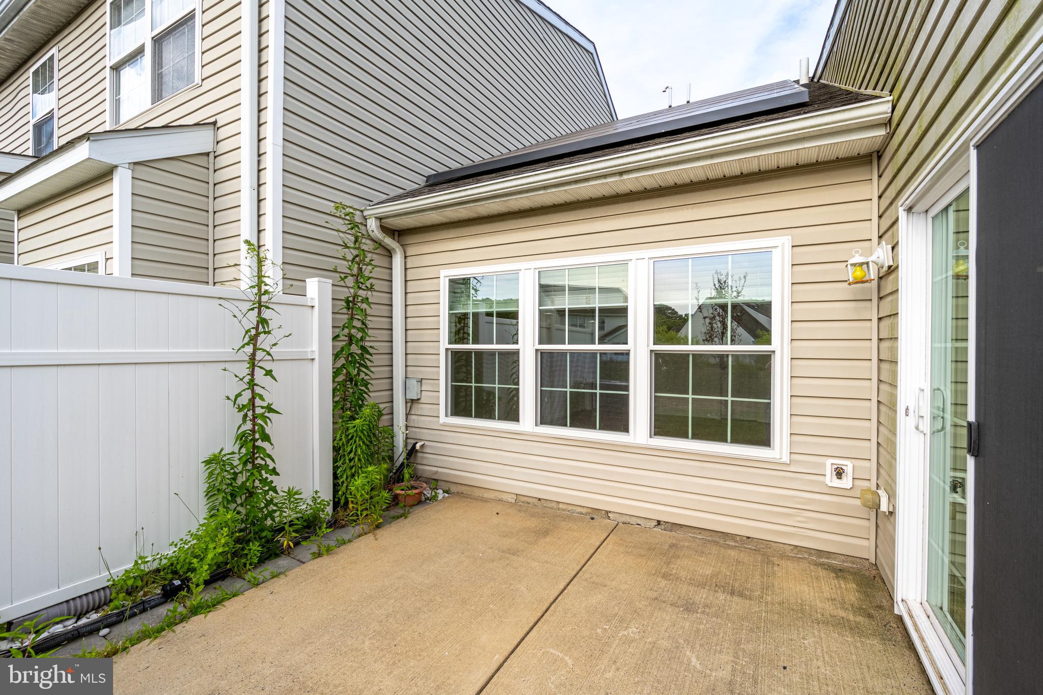 WOOD CREEK GOLF COMM - Residential