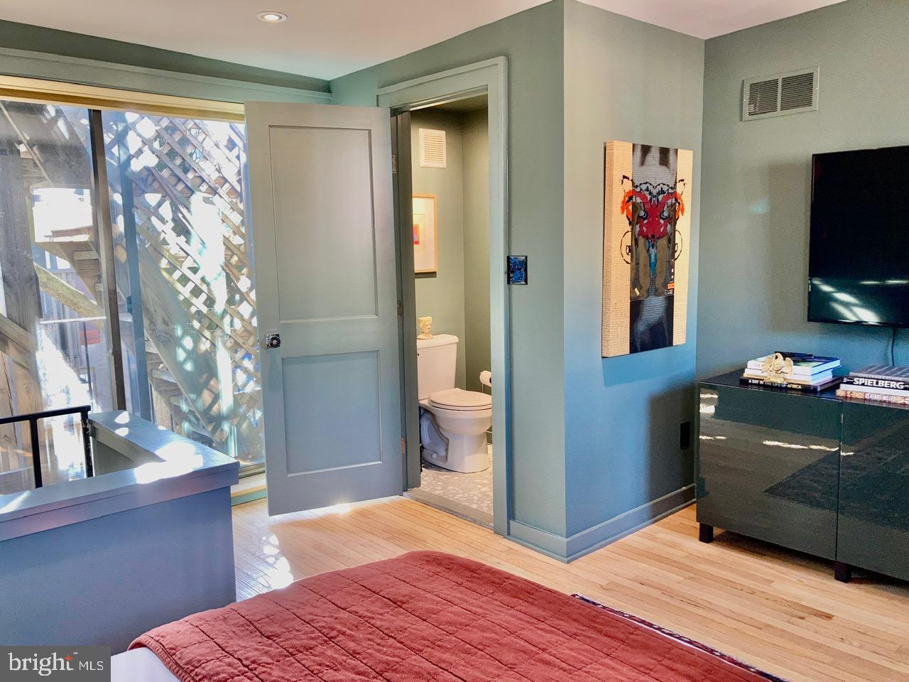 CENTER CITY - Residential