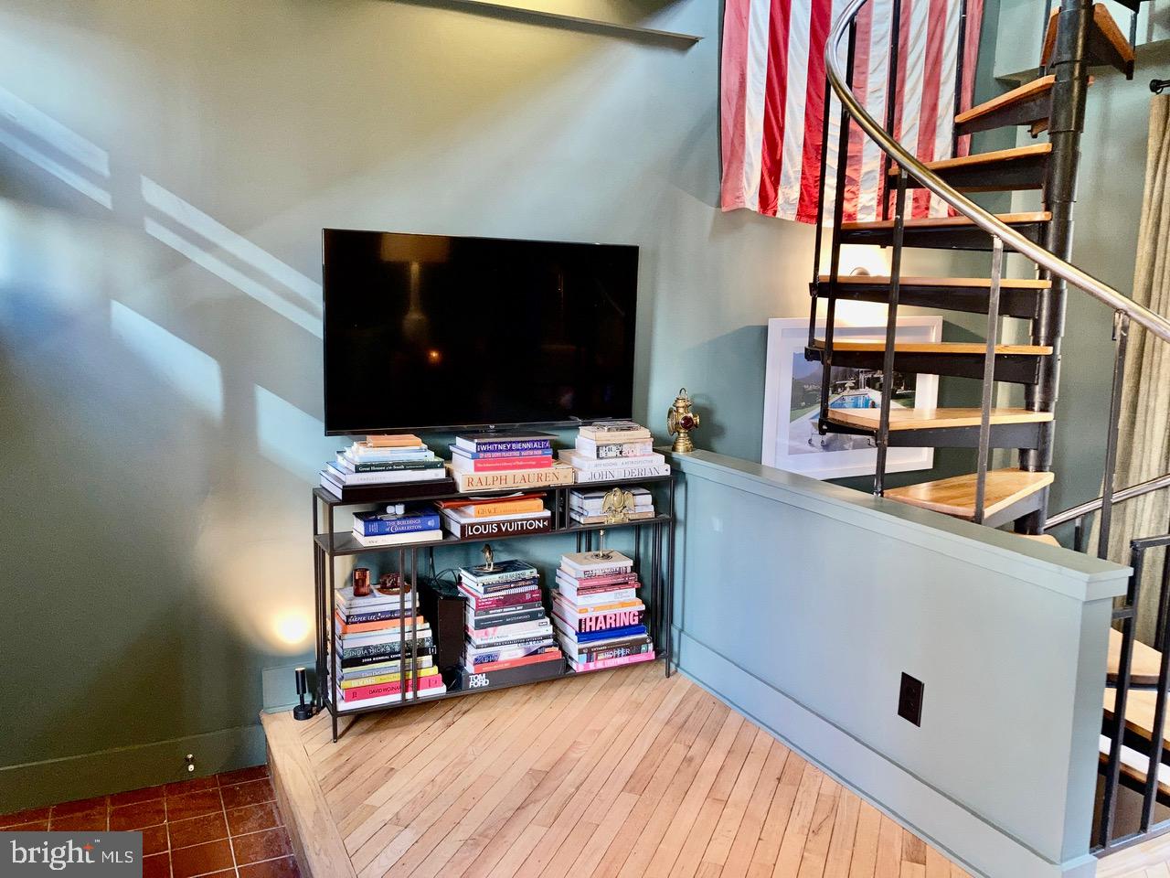 CENTER CITY - Residential