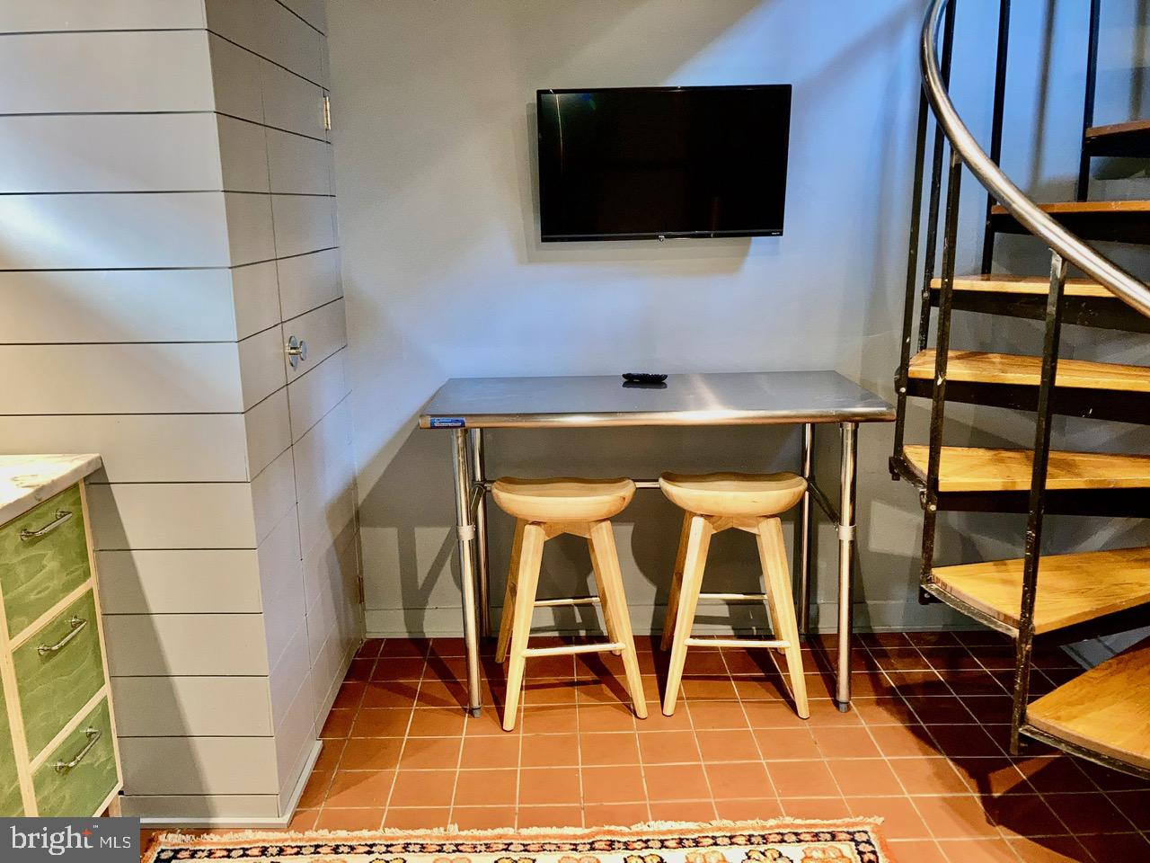 CENTER CITY - Residential