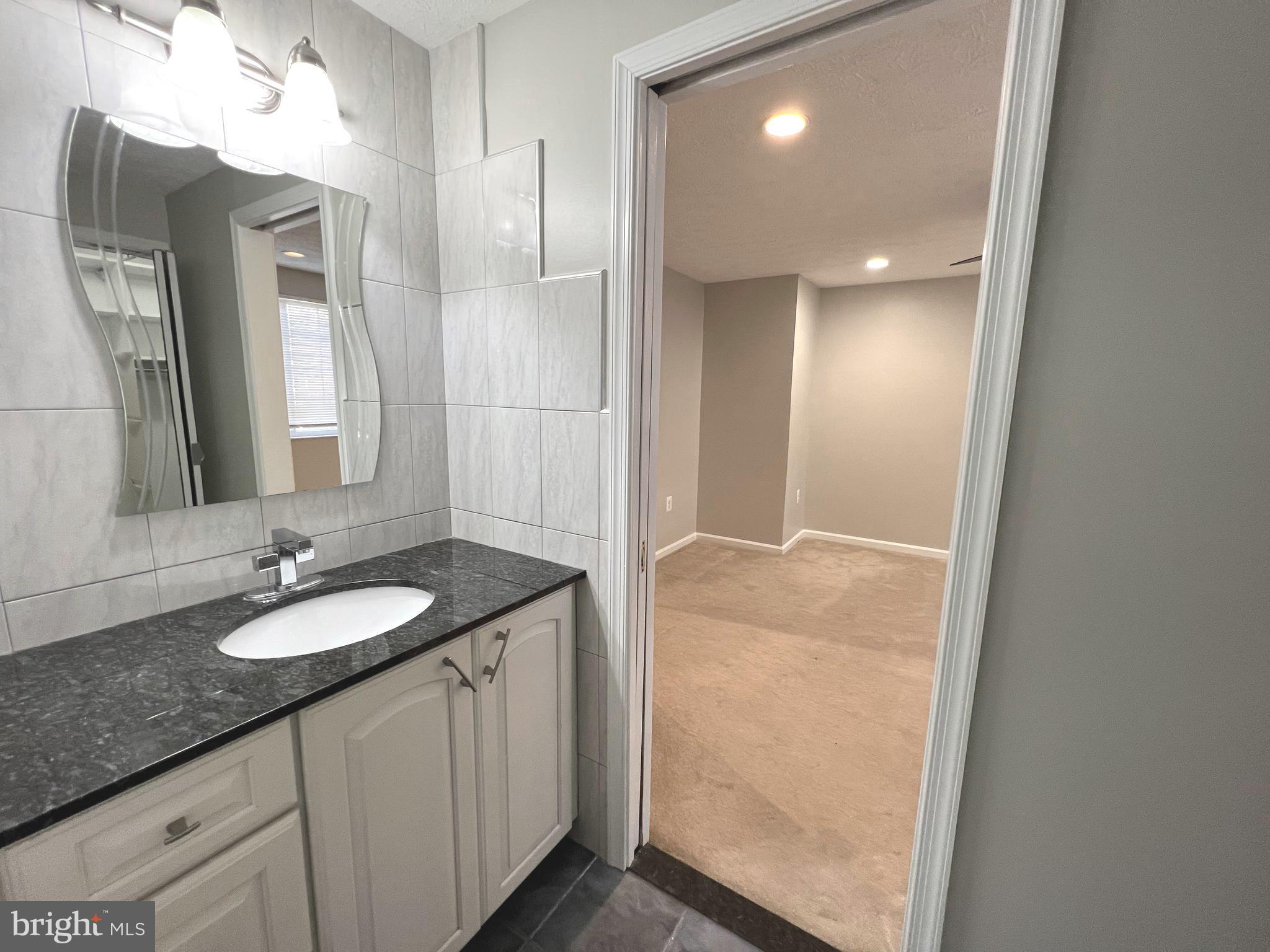 MCDONOGH TOWNSHIP - Residential Lease
