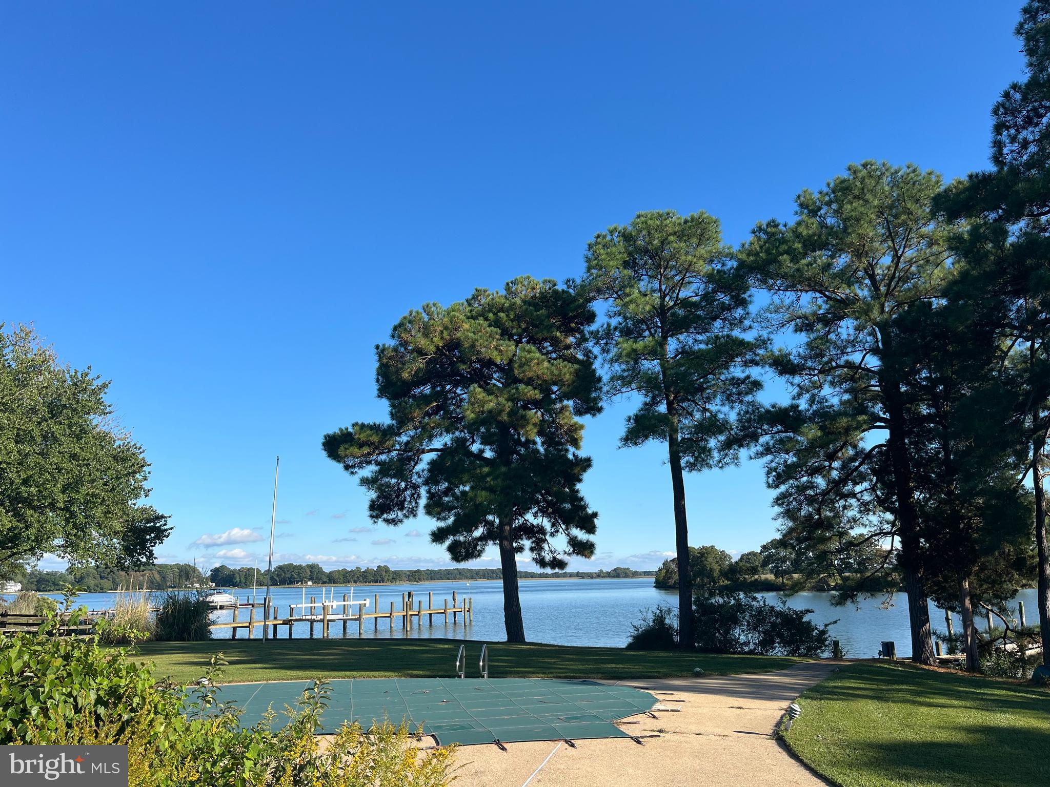 NORTH POINT - Residential