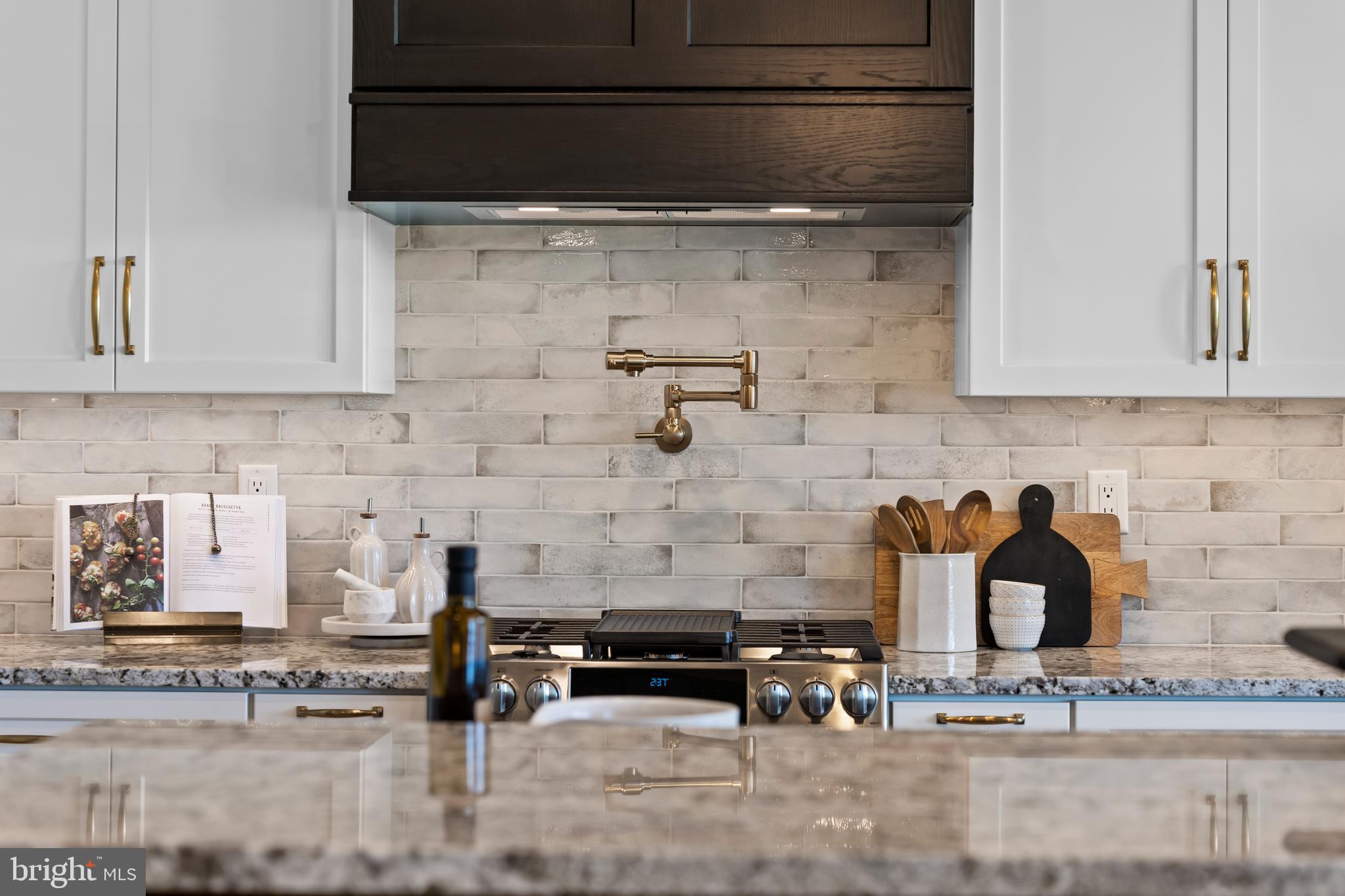 PRESERVE AT STONEHILL FARM - Residential