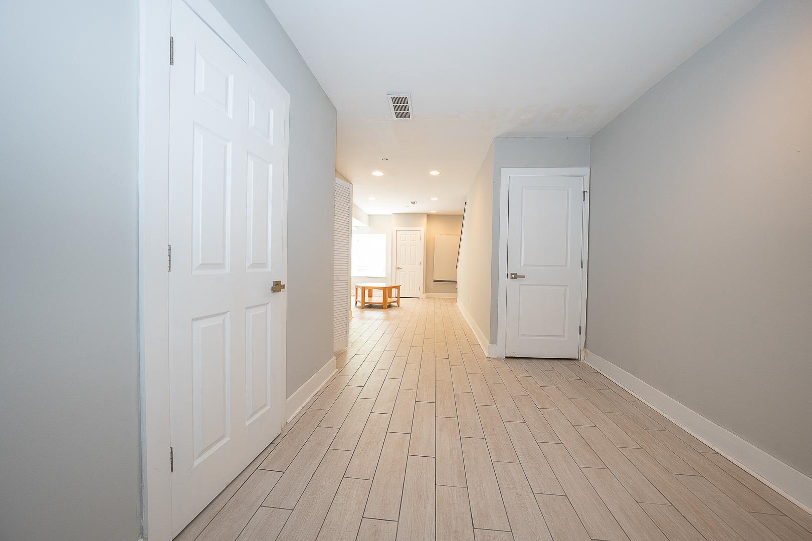 EAST KENSINGTON - Residential