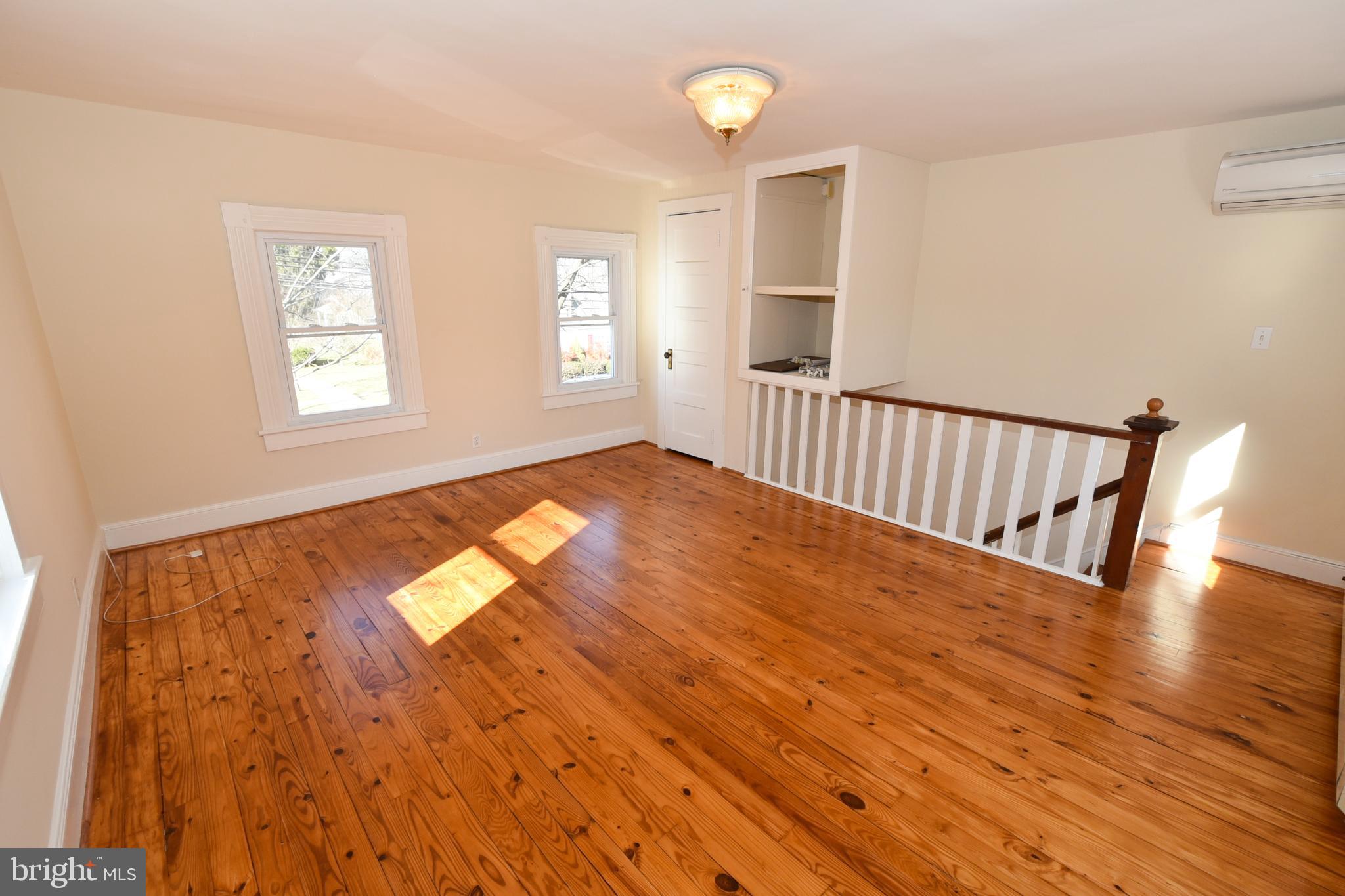 DOWNTOWN FREDERICKSBURG - Residential Lease