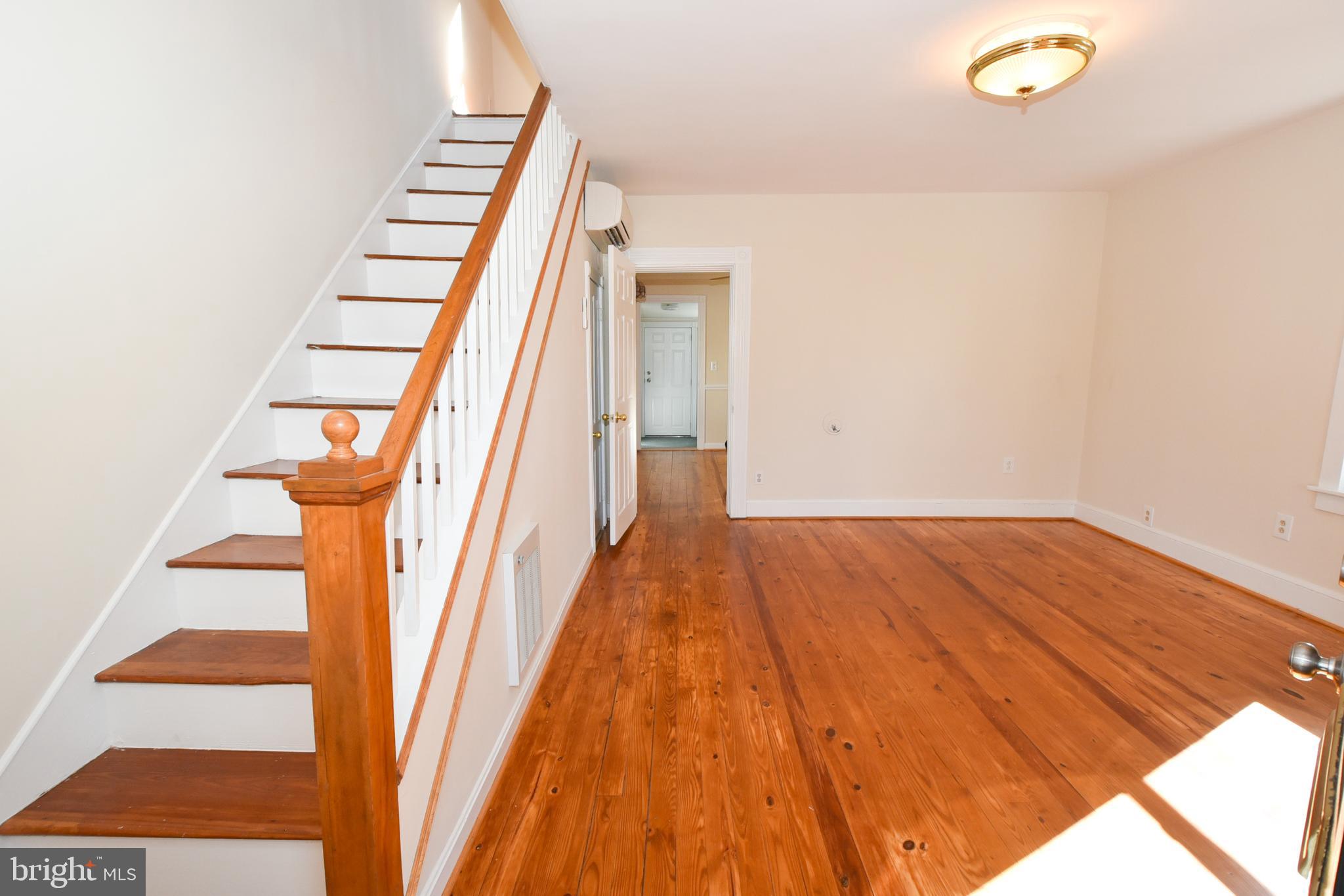 DOWNTOWN FREDERICKSBURG - Residential Lease