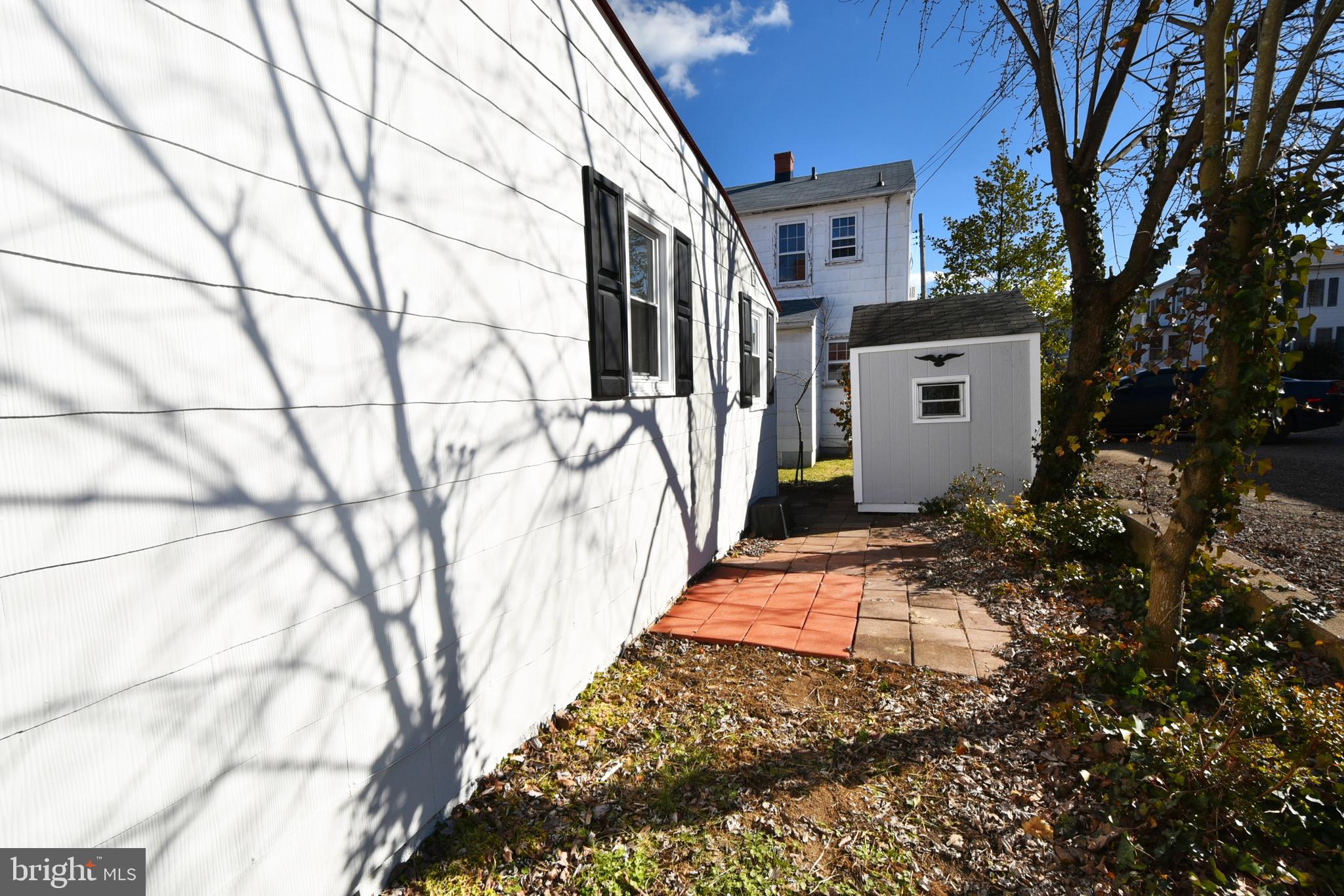 DOWNTOWN FREDERICKSBURG - Residential Lease