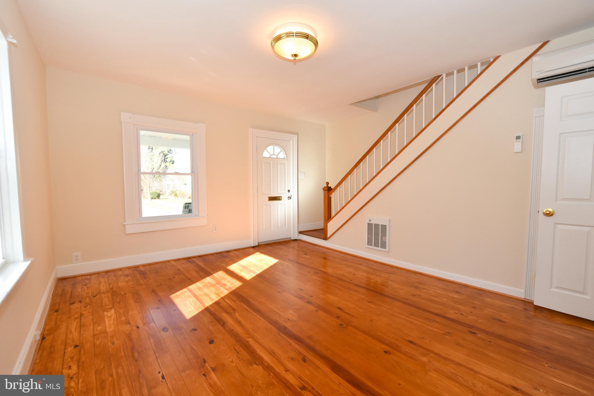 DOWNTOWN FREDERICKSBURG - Residential Lease