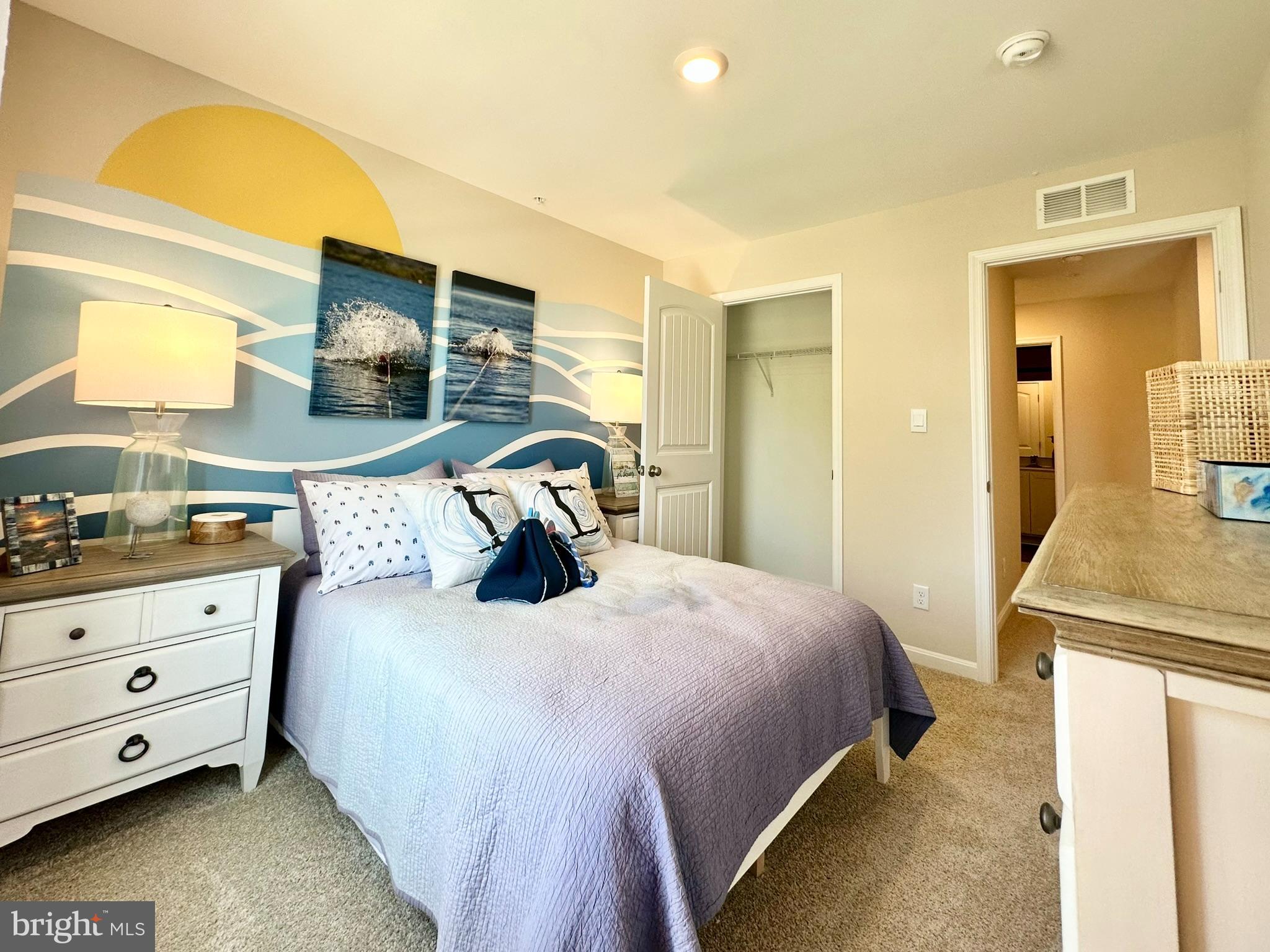 THE GRANARY AT DRAPER FARM - Residential