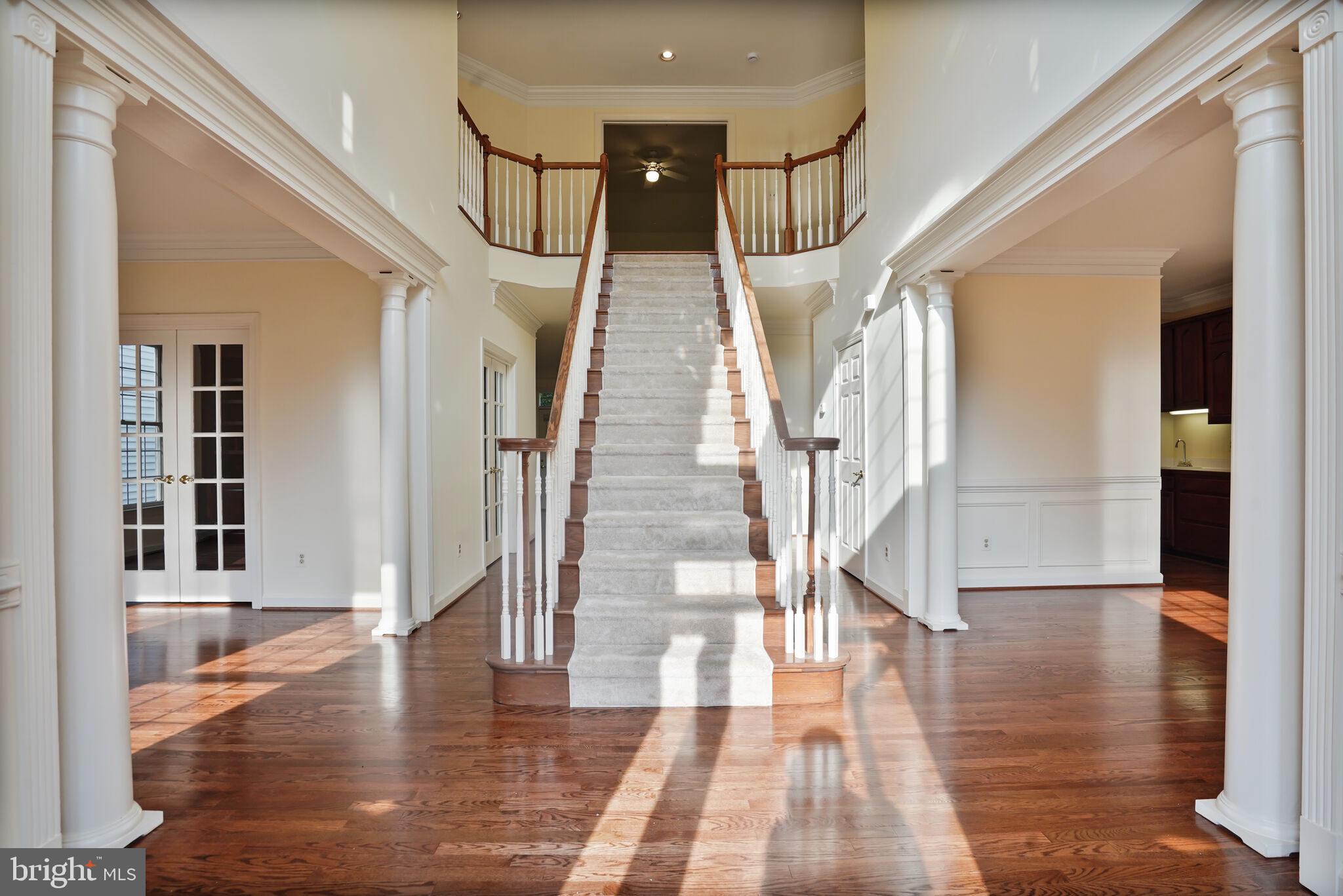 GROSVENOR WOODS - Residential