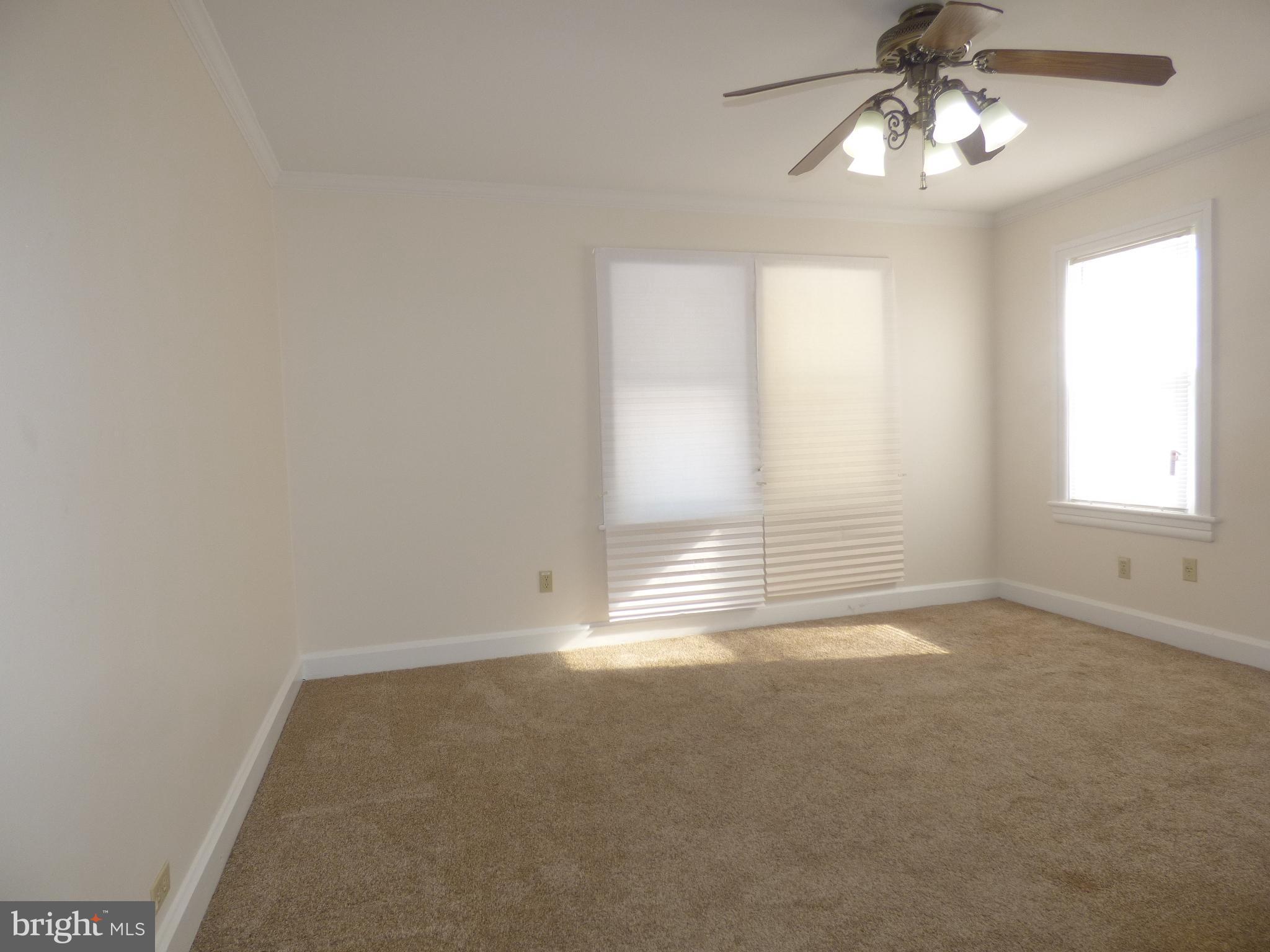 HAGERSTOWN - Residential