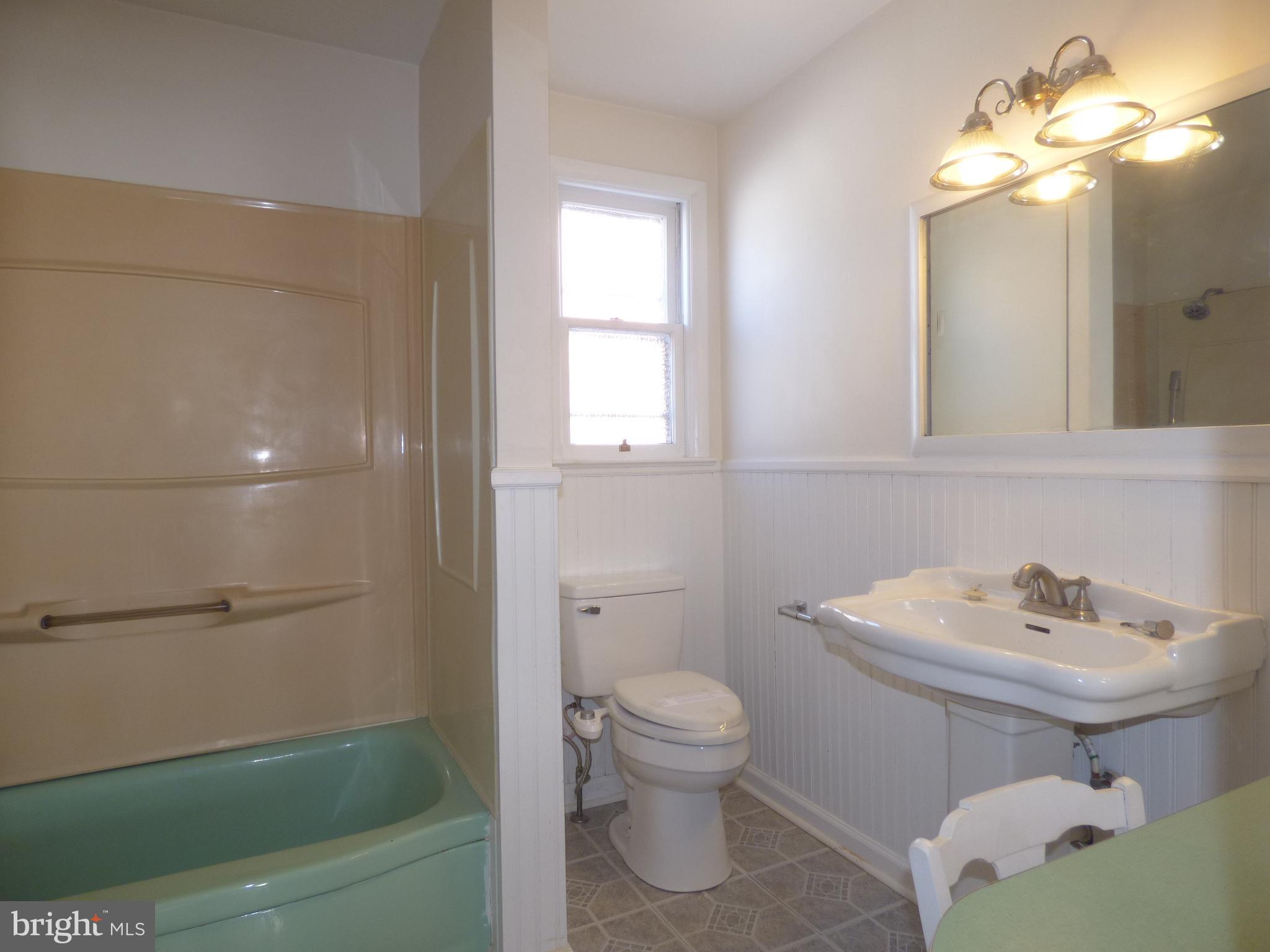 HAGERSTOWN - Residential