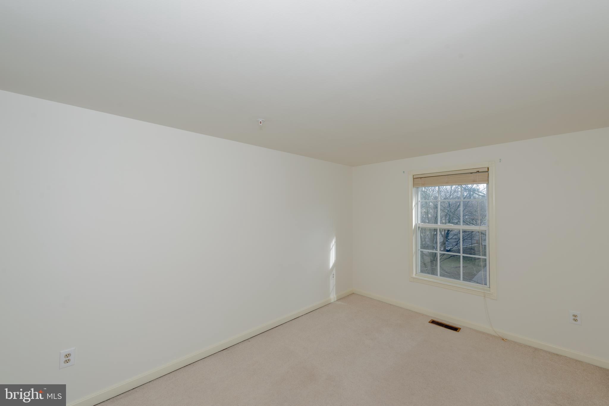 COLUMBIA PARK - Residential Lease