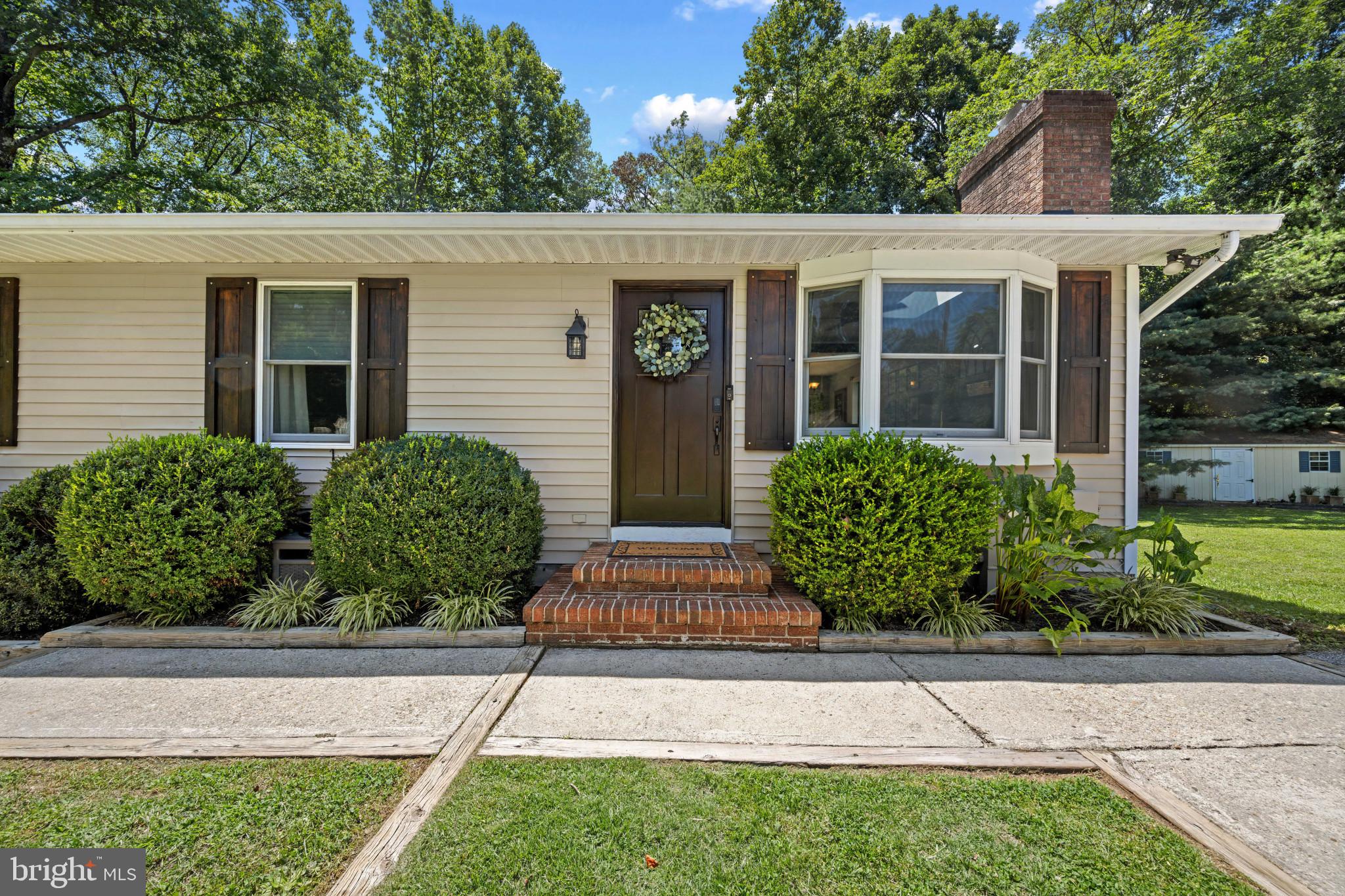 MUNSON HEIGHTS - Residential