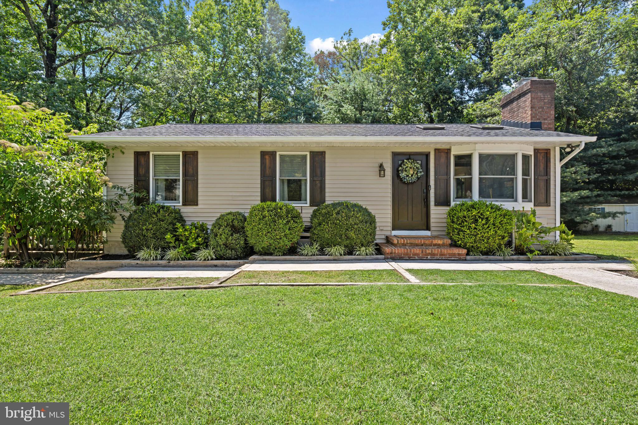 MUNSON HEIGHTS - Residential