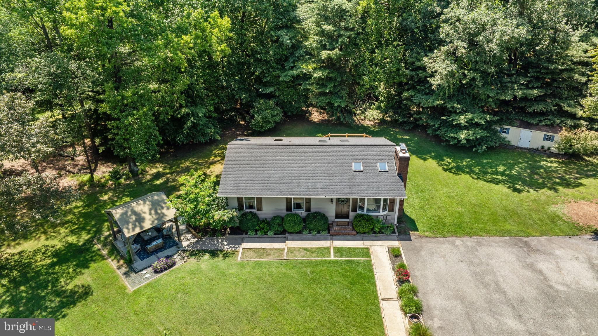 MUNSON HEIGHTS - Residential