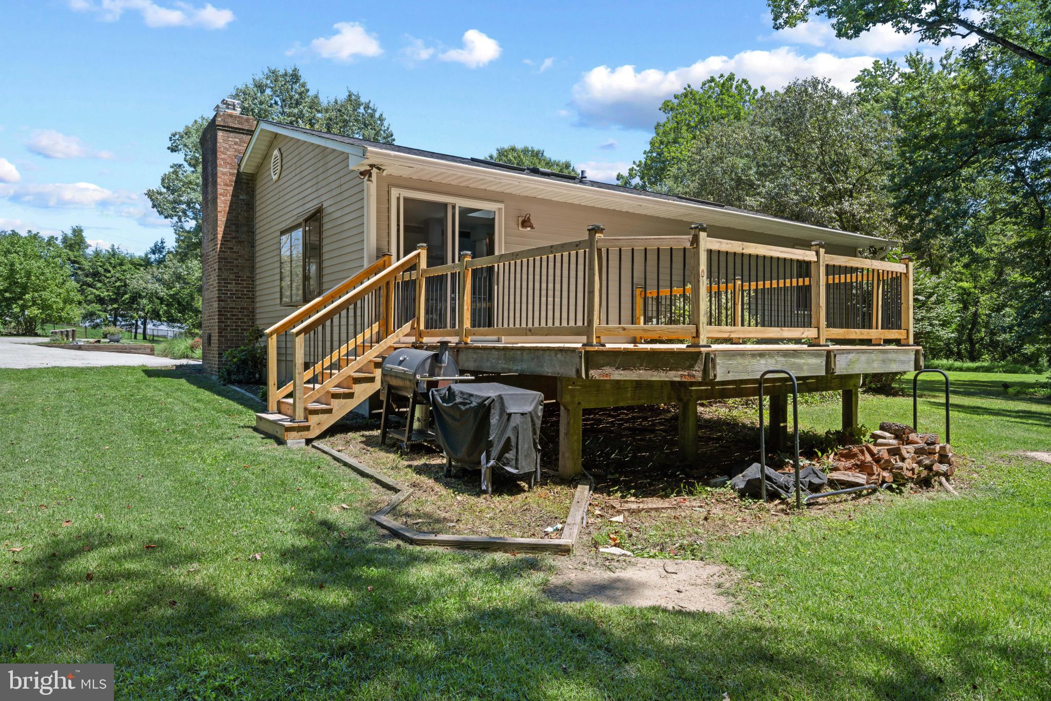 MUNSON HEIGHTS - Residential