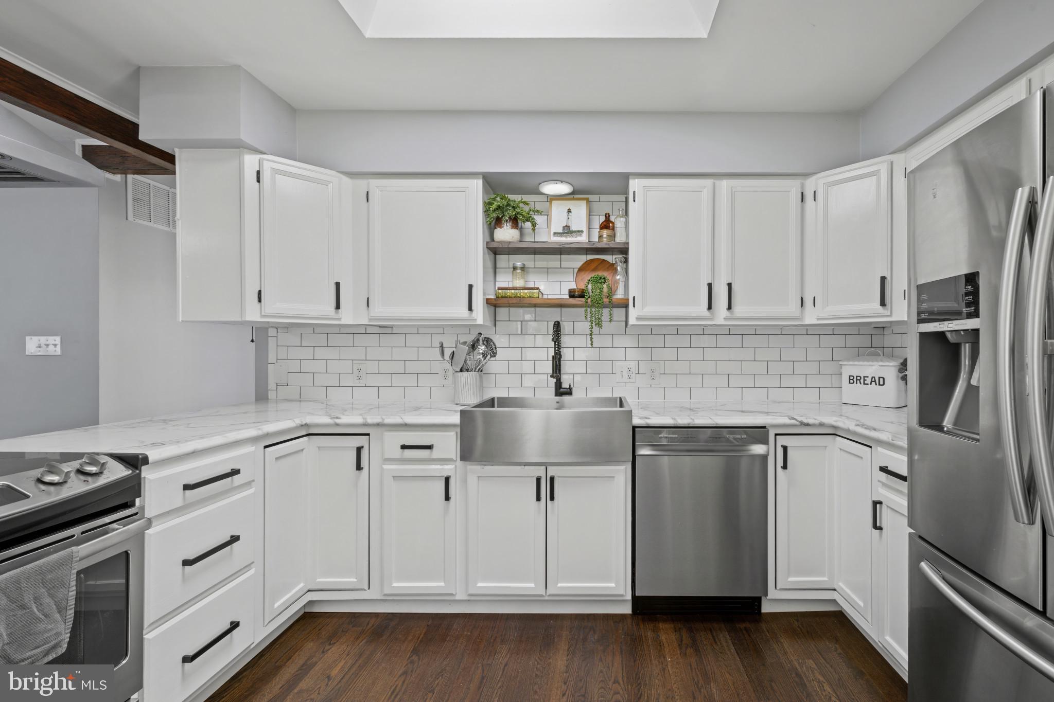 MUNSON HEIGHTS - Residential