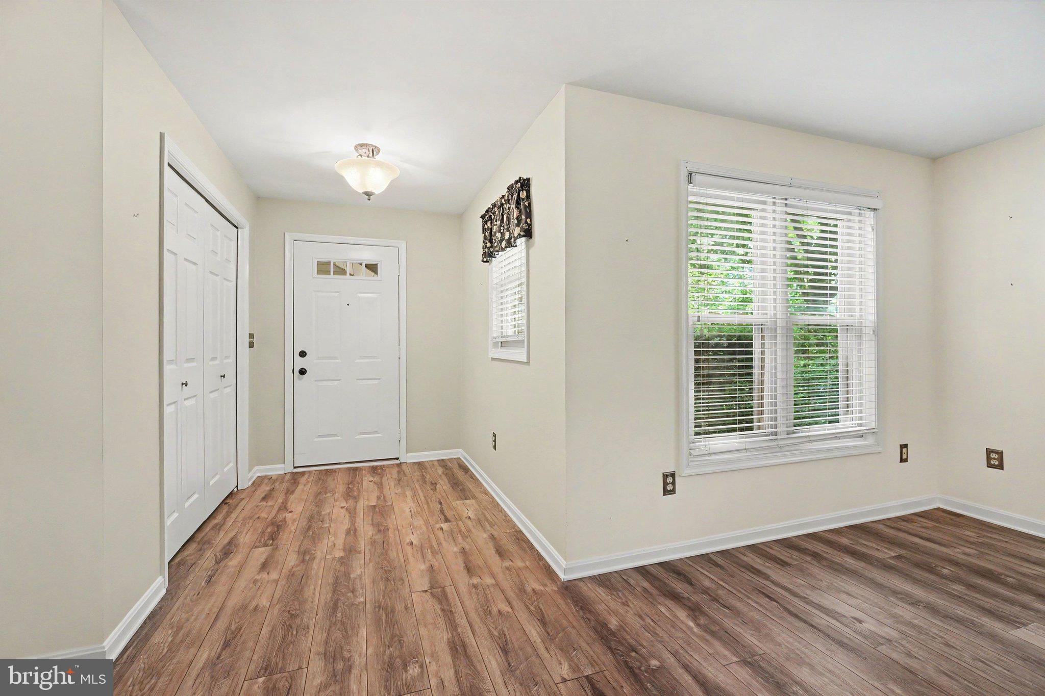 RIDGEVIEW - Residential