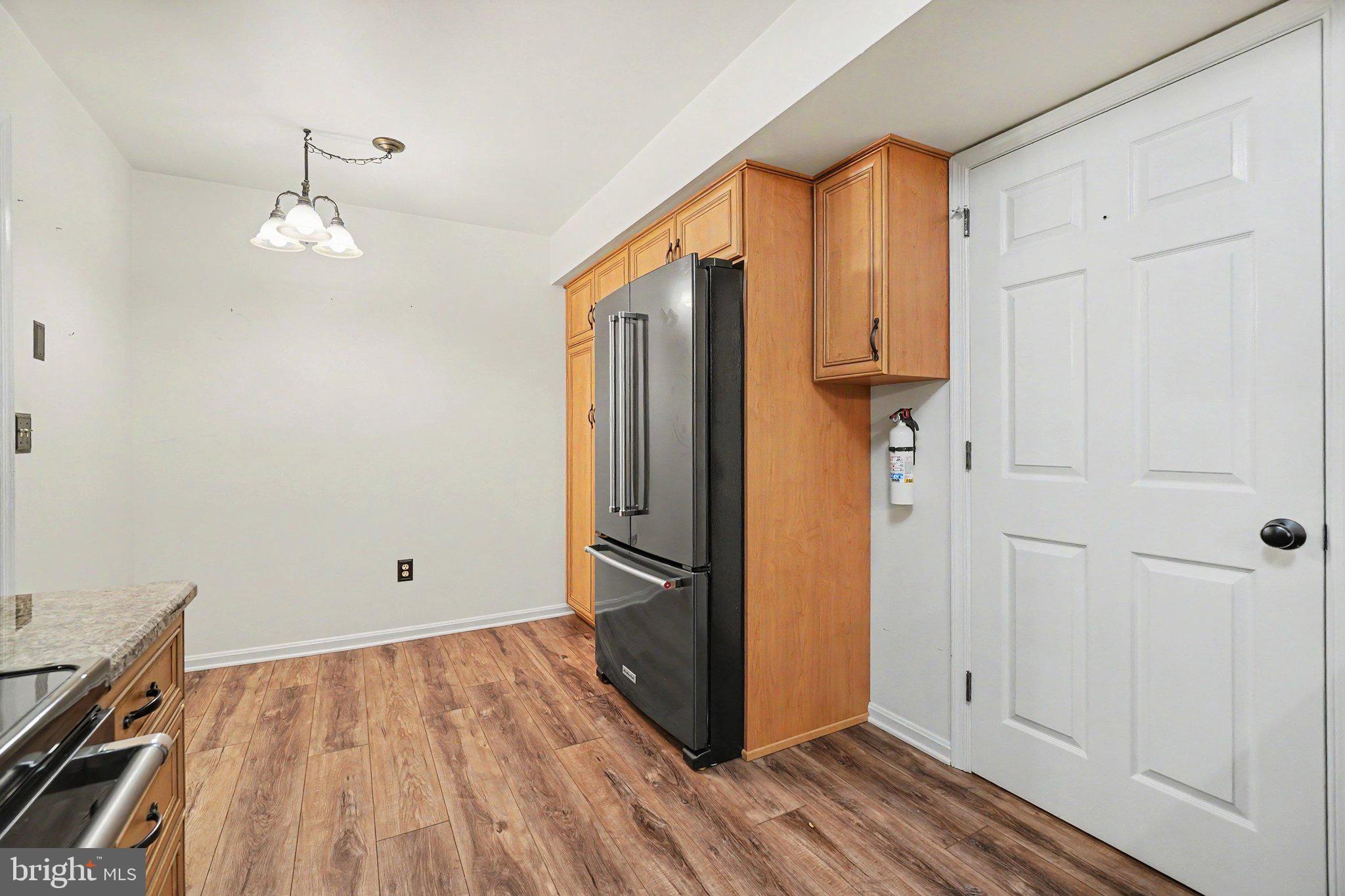 RIDGEVIEW - Residential