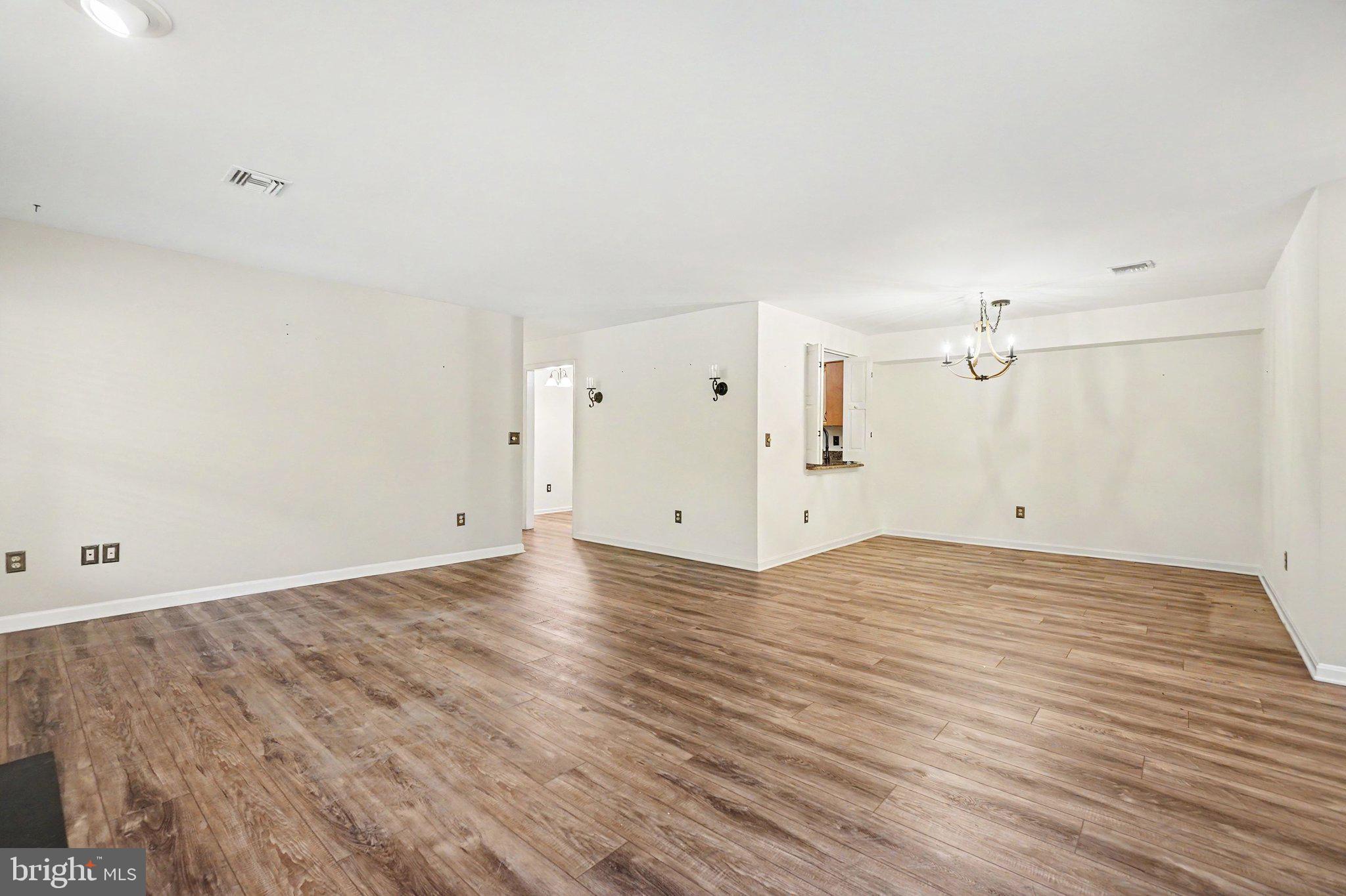 RIDGEVIEW - Residential