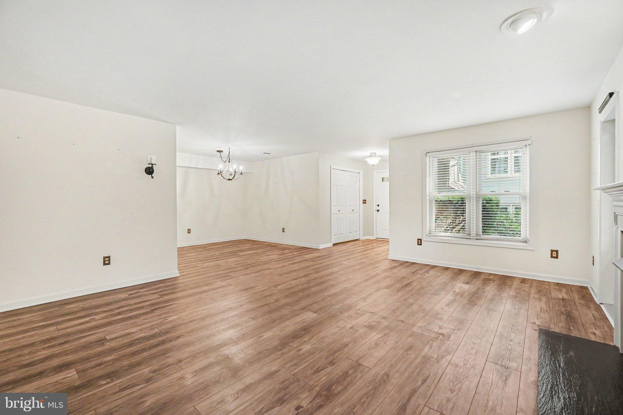 RIDGEVIEW - Residential