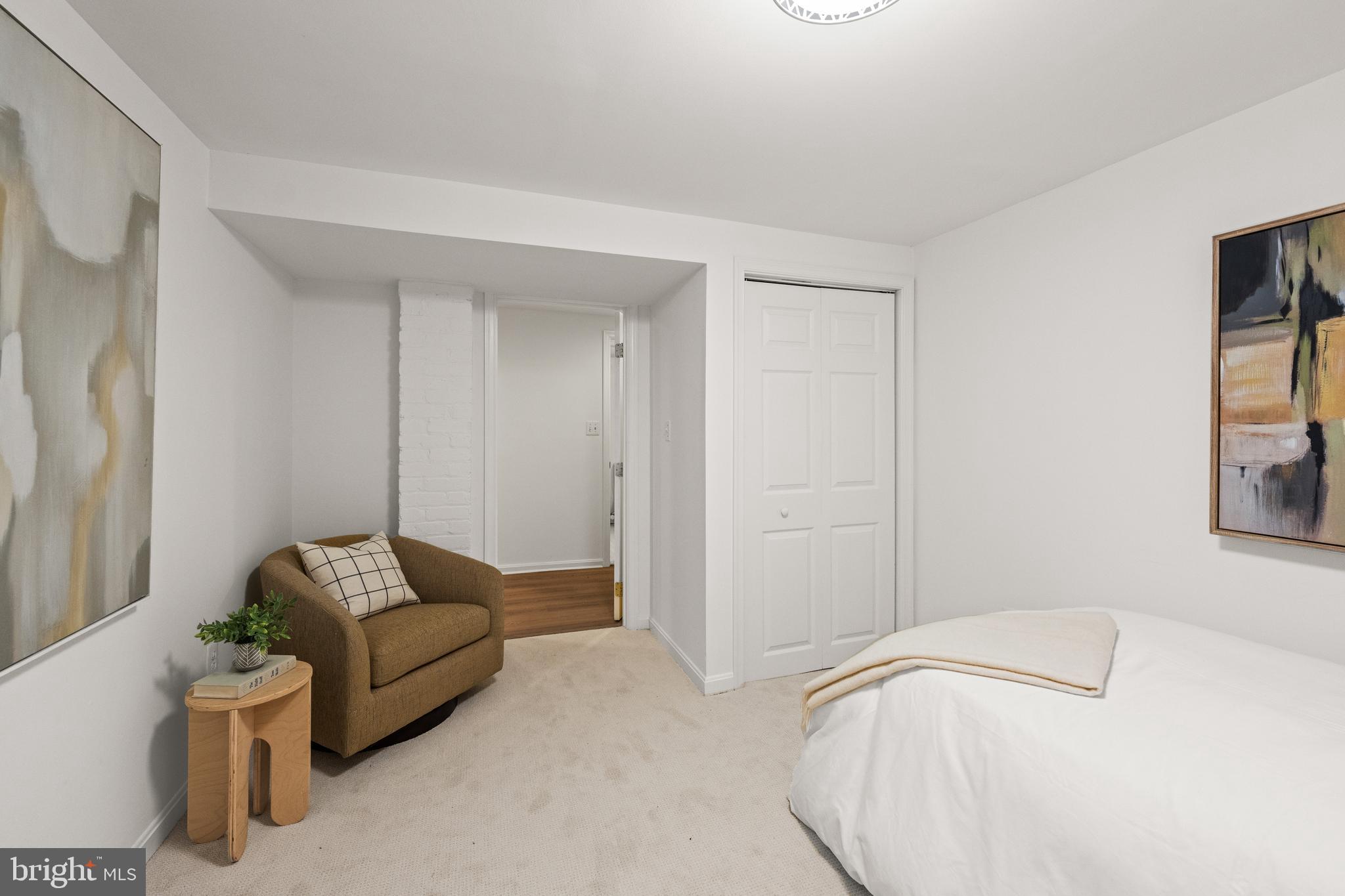 CLEVELAND PARK - Residential