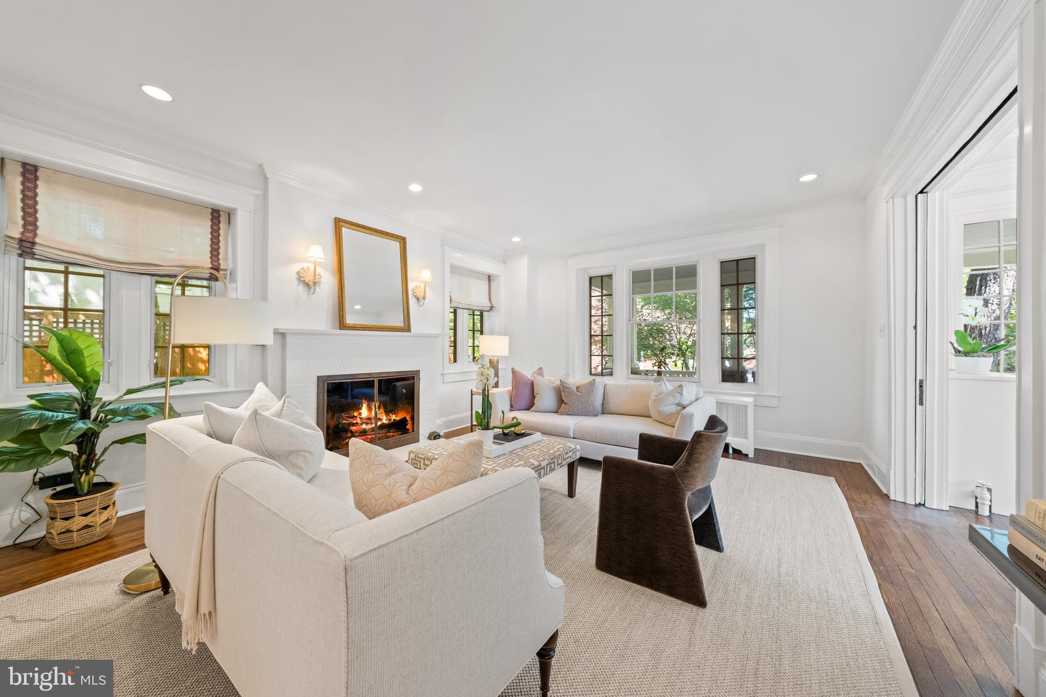 CLEVELAND PARK - Residential