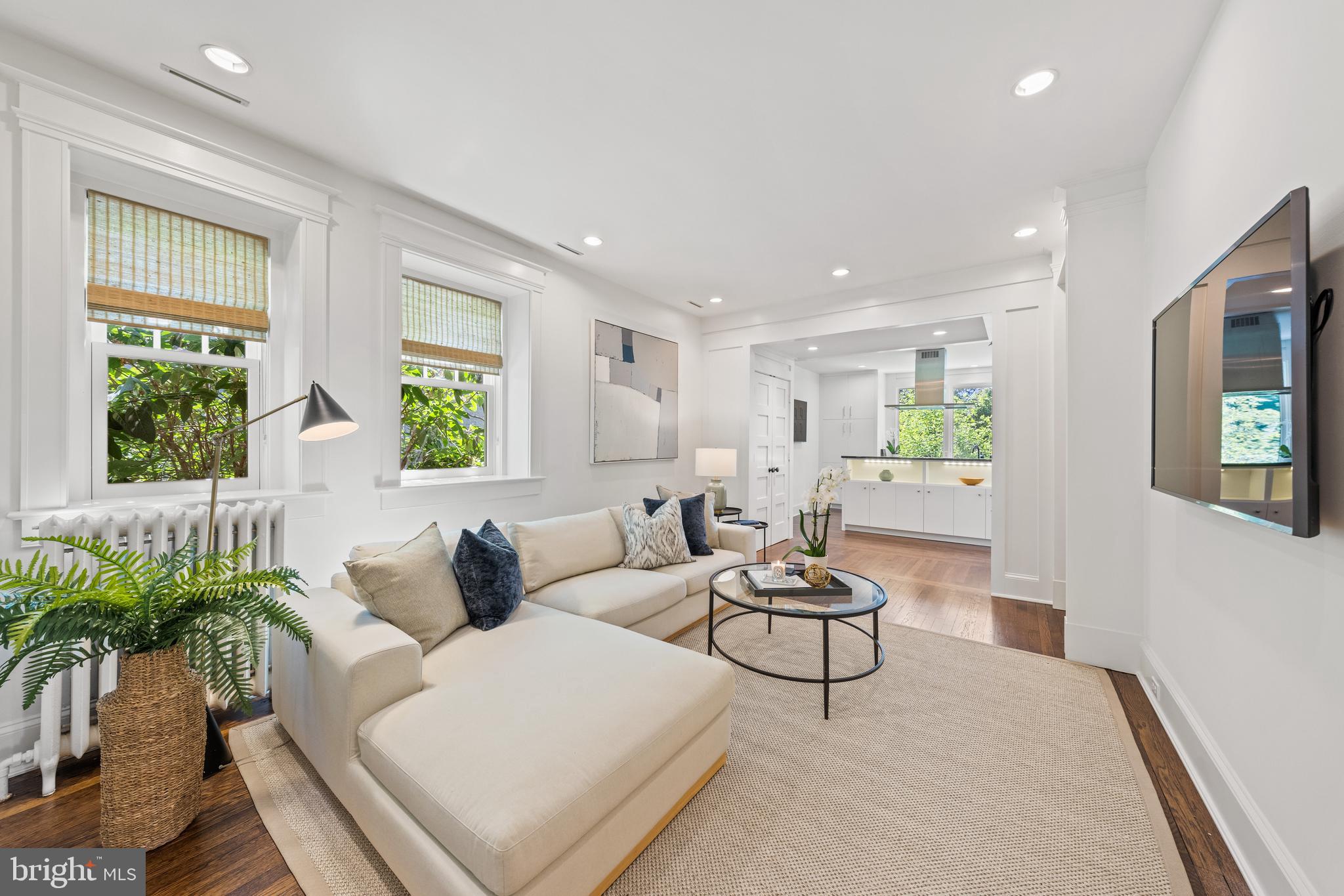 CLEVELAND PARK - Residential